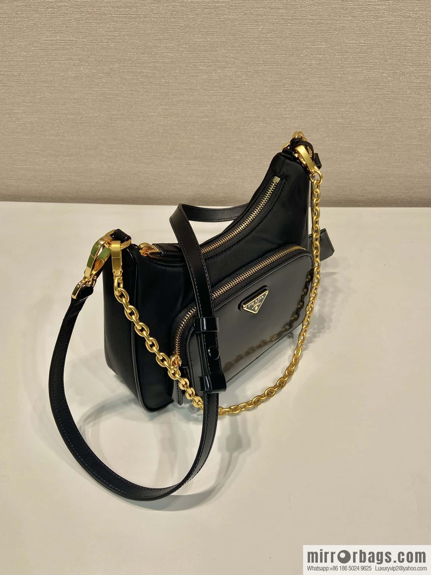 PRADA Prada nylon with glossy leather new armpit bag 1BC198