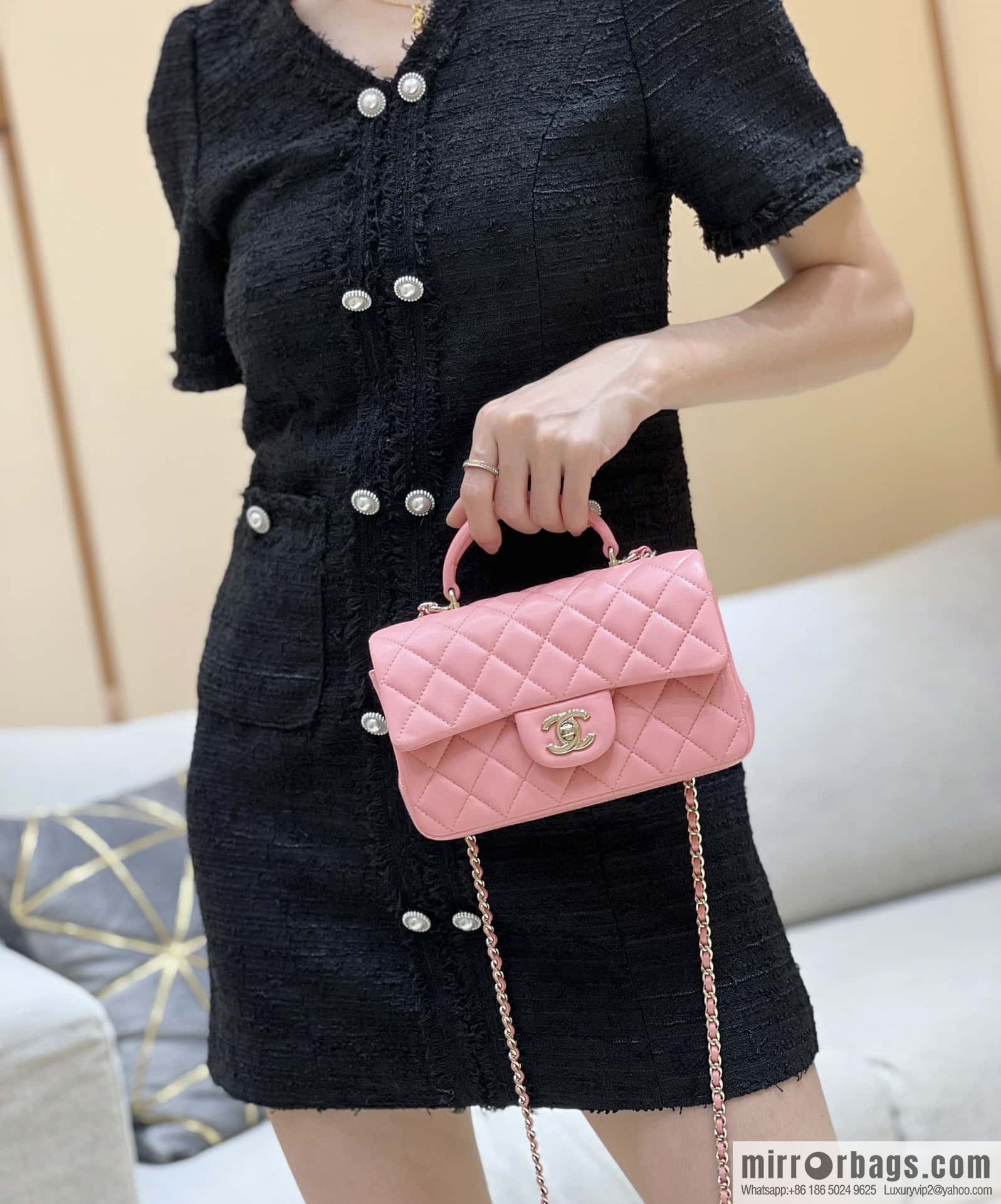 CHANEL classic cf mini handle 20CM AS2431 pink