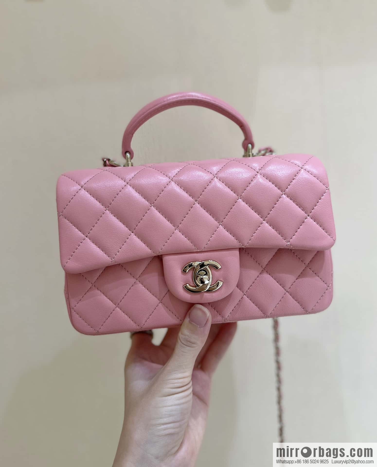 CHANEL classic cf mini handle 20CM AS2431 pink