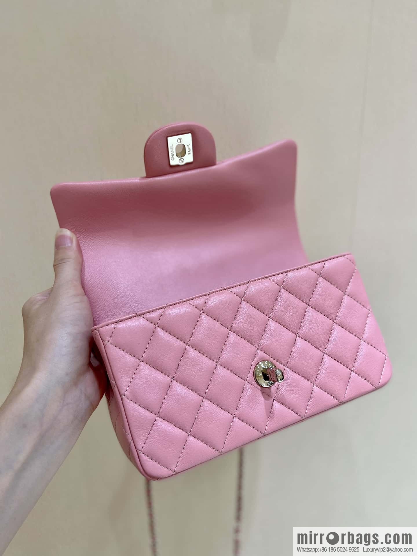 CHANEL classic cf mini handle 20CM AS2431 pink