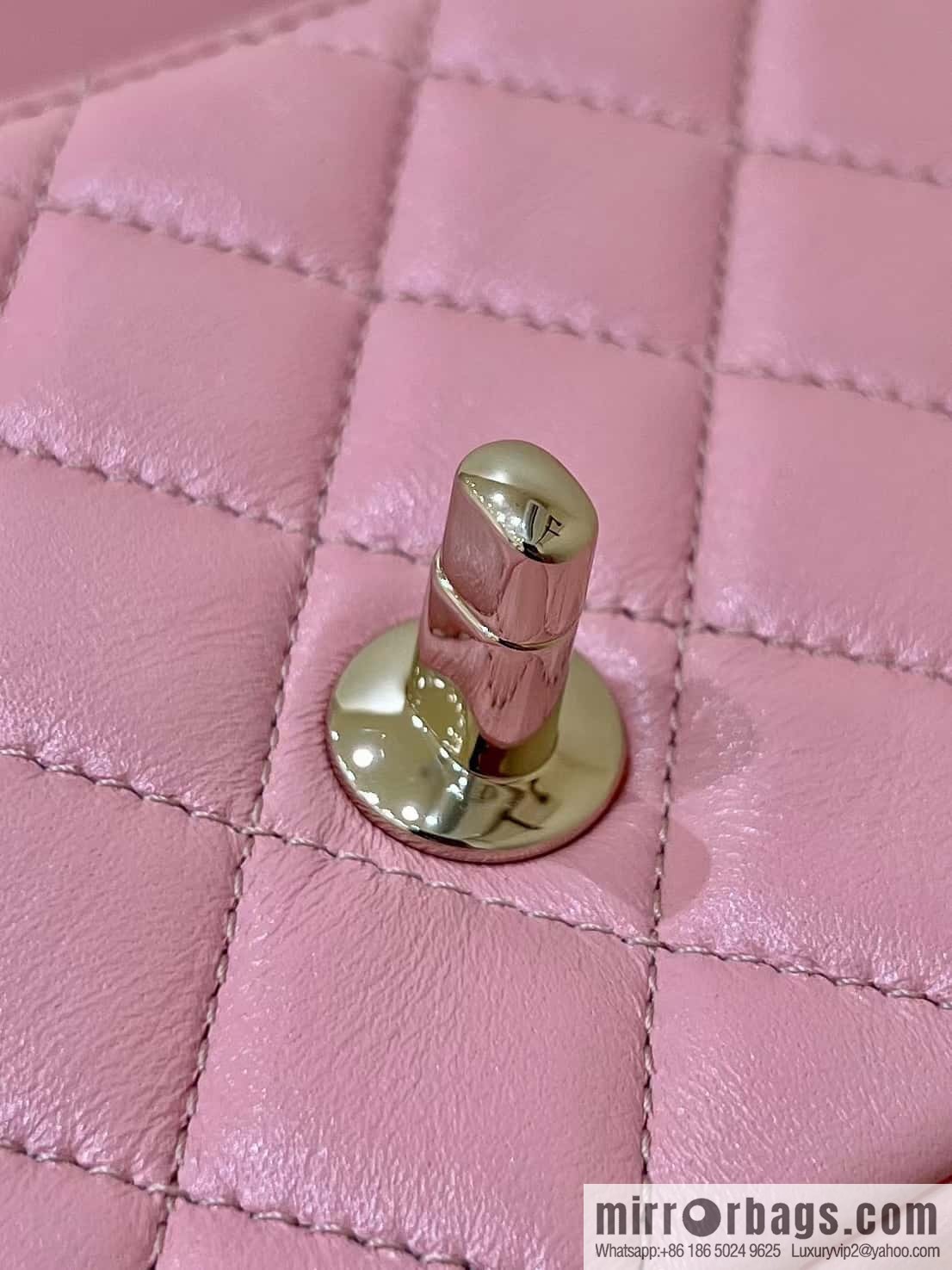 CHANEL classic cf mini handle 20CM AS2431 pink
