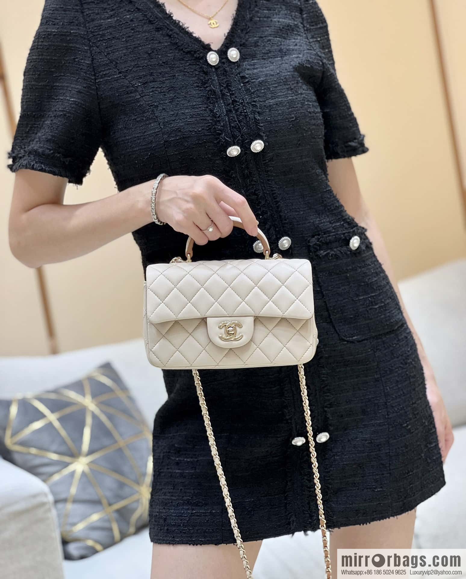 CHANEL classic cf mini handle 20CM AS2431 apricot and caramel