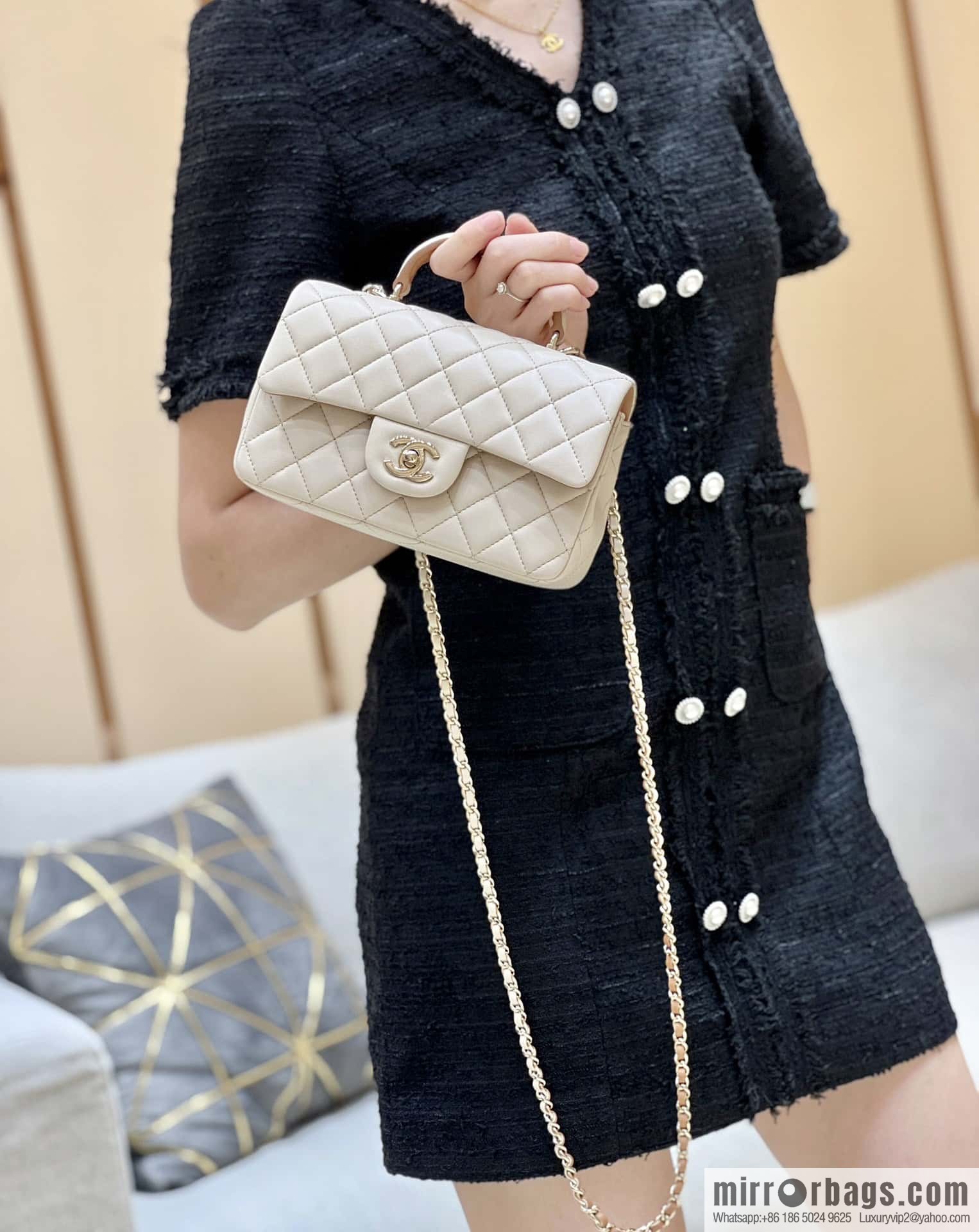 CHANEL classic cf mini handle 20CM AS2431 apricot and caramel