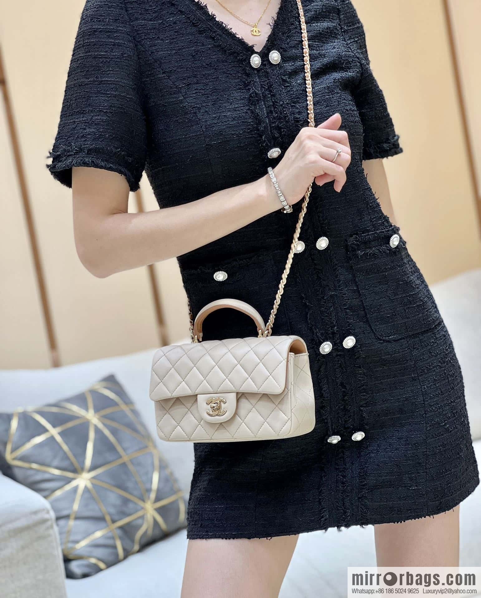 CHANEL classic cf mini handle 20CM AS2431 apricot and caramel