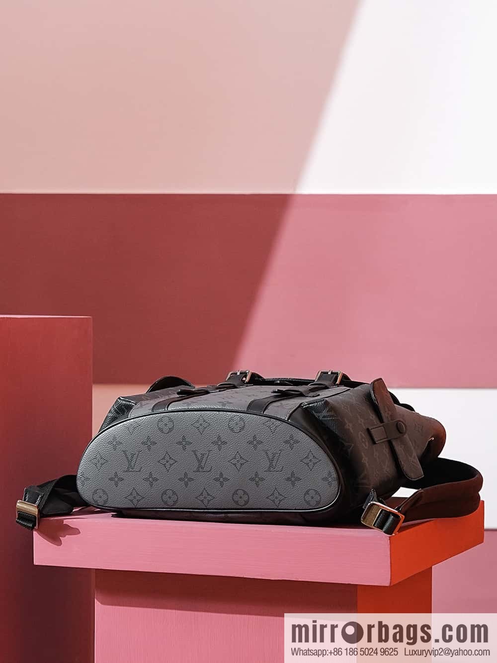 LV M46331 CHRISTOPHER S backpack