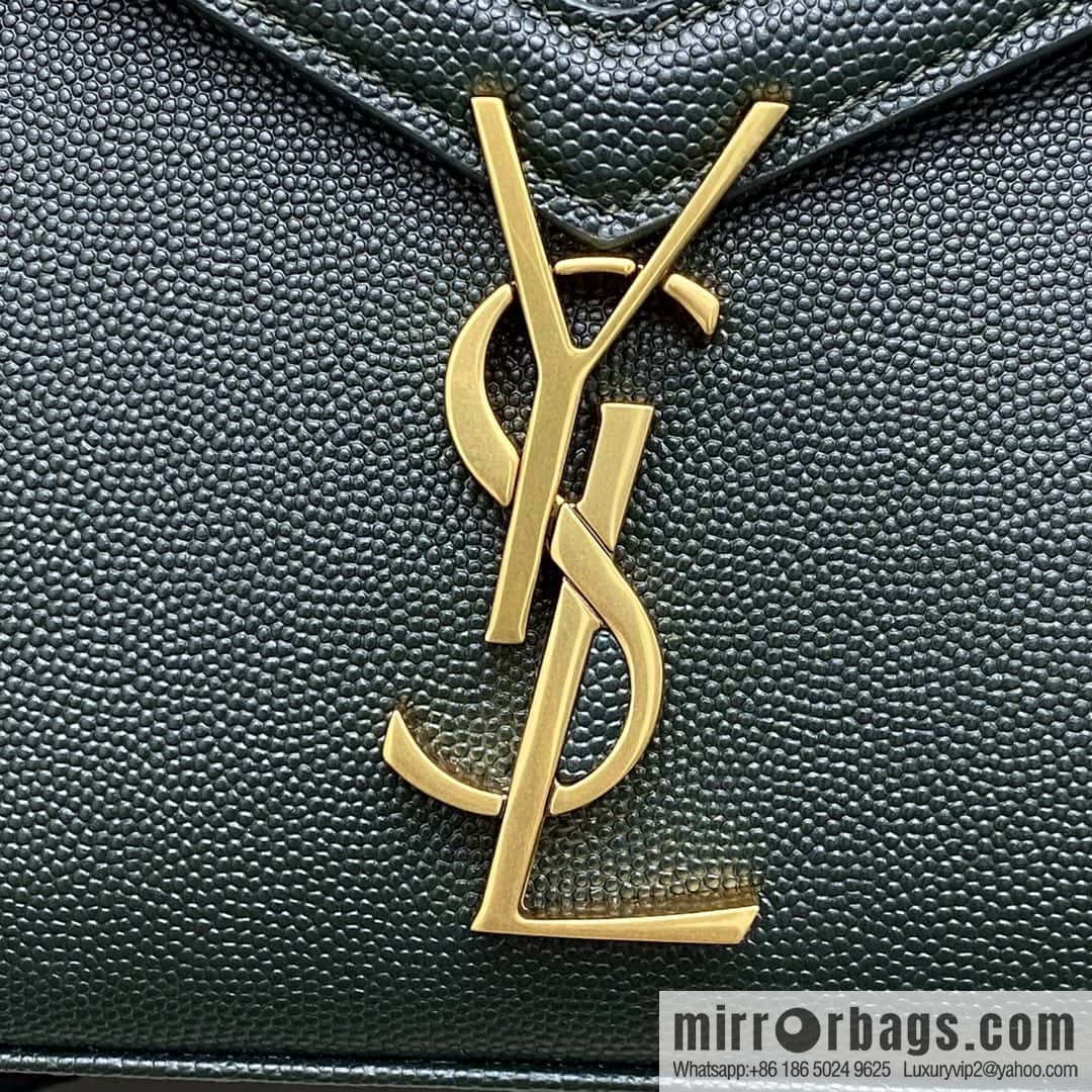 𝑪𝒂𝒔𝒔𝒂𝒏𝒅𝒓𝒂 caviar pattern hand bag dark green ball pattern/gold buckle Model: 602716