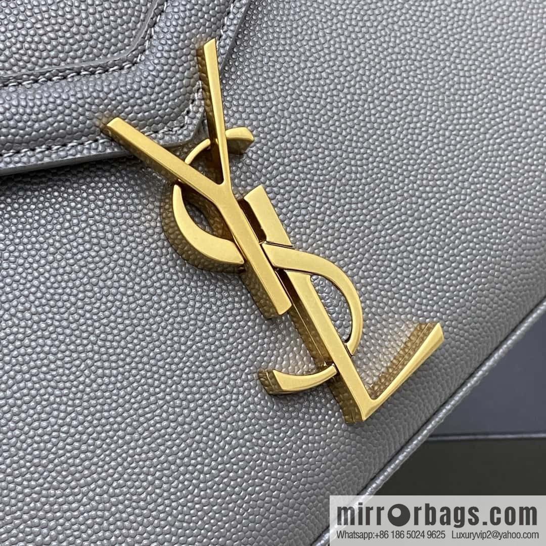 𝑪𝒂𝒔𝒔𝒂𝒏𝒅𝒓𝒂 caviar pattern hand bag gray ball pattern/gold buckle Model: 602716