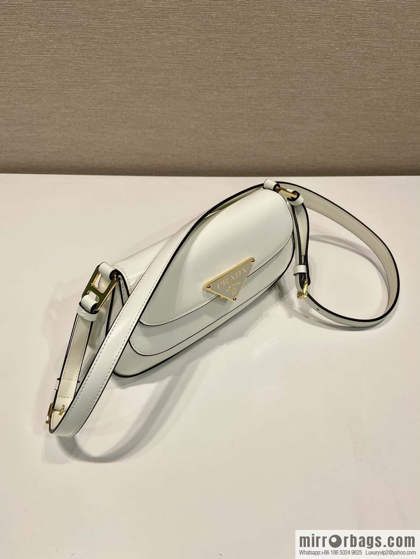 PRADA Prada glossy leather new armpit bag 1BD345
