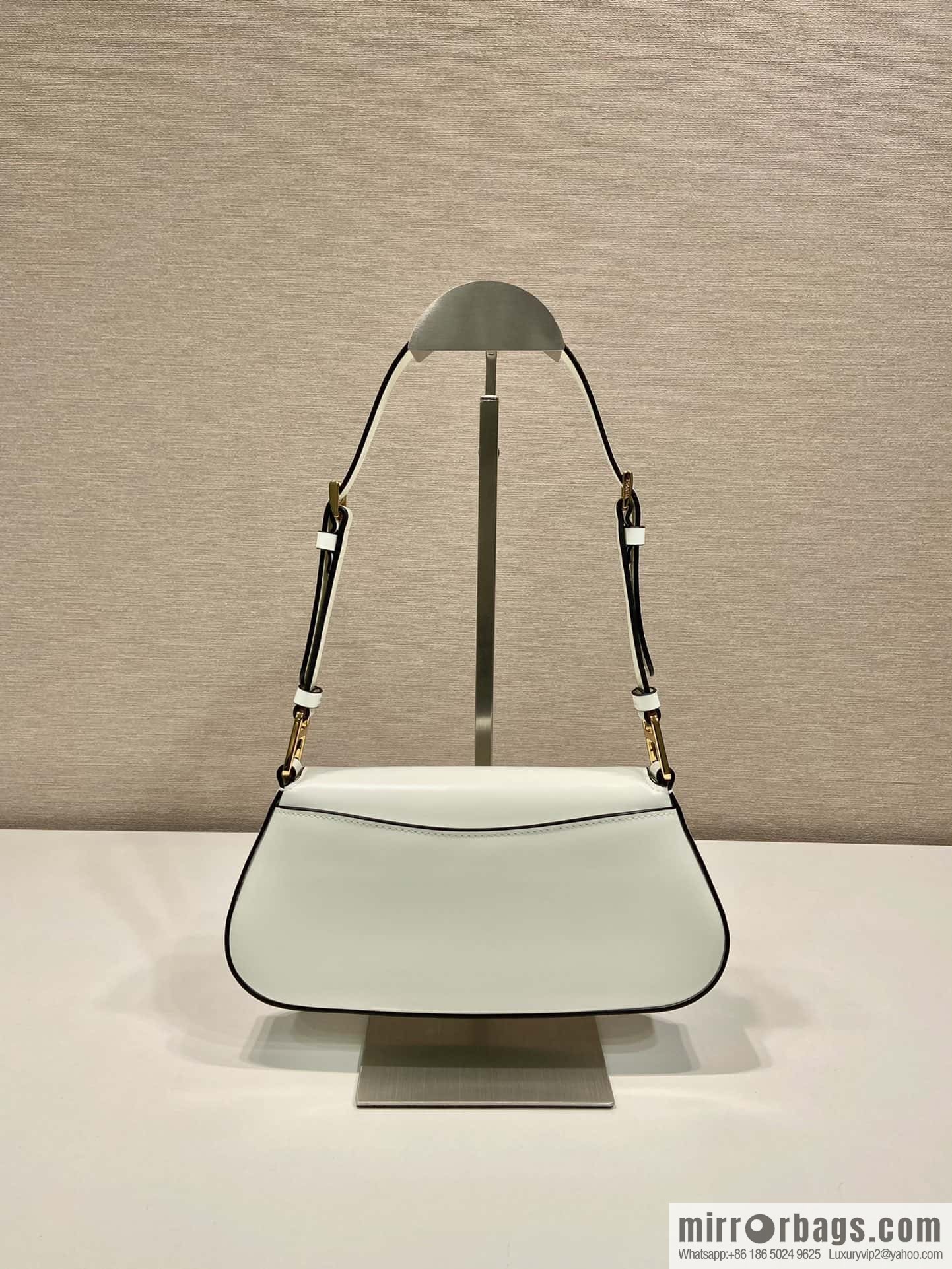PRADA Prada glossy leather new armpit bag 1BD345