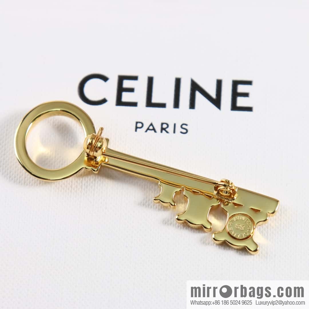 New ☑️ Celine Arc de Triomphe Key 🔑 Brooch