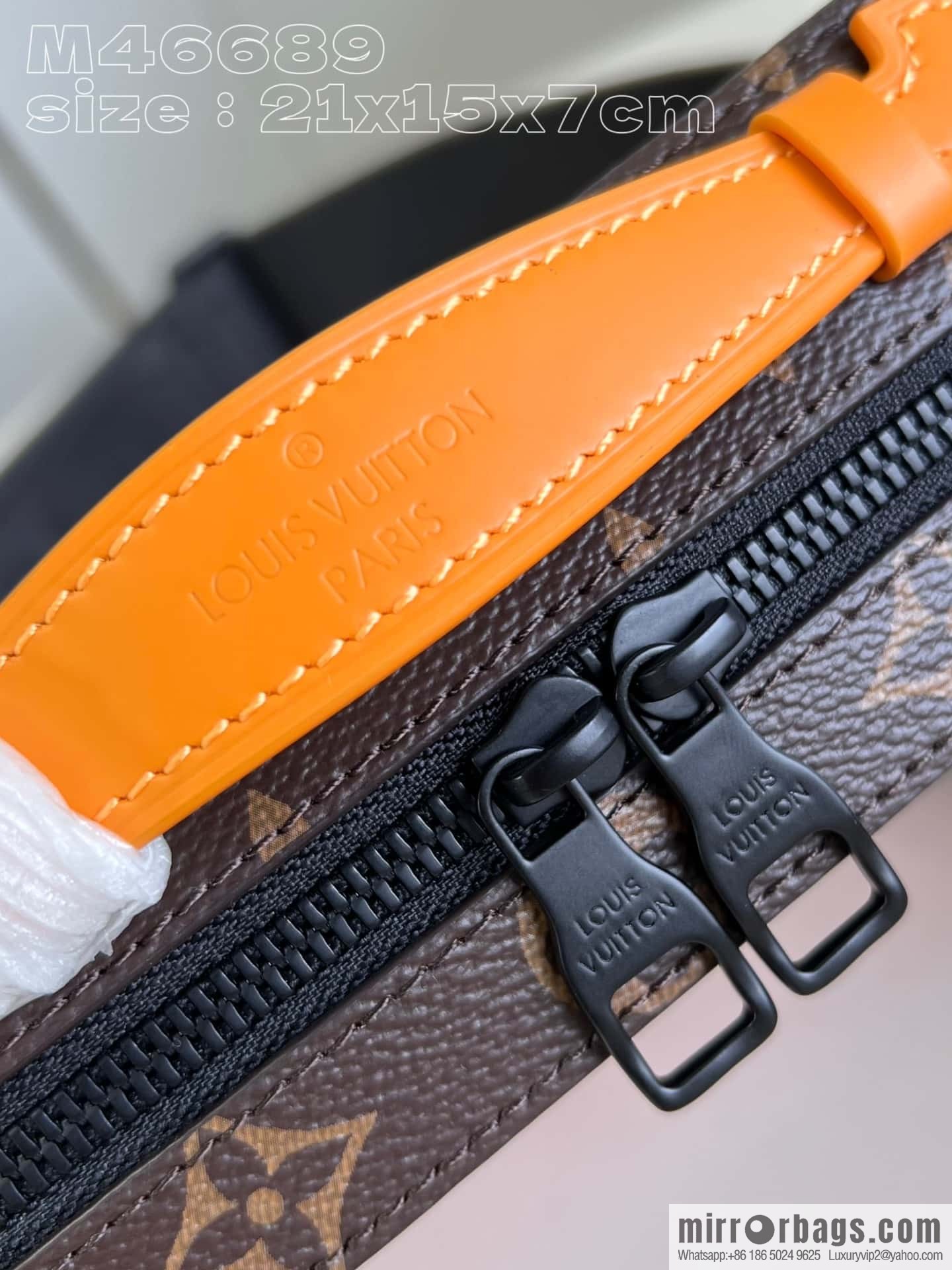 LV M46689 Handle Soft Trunk