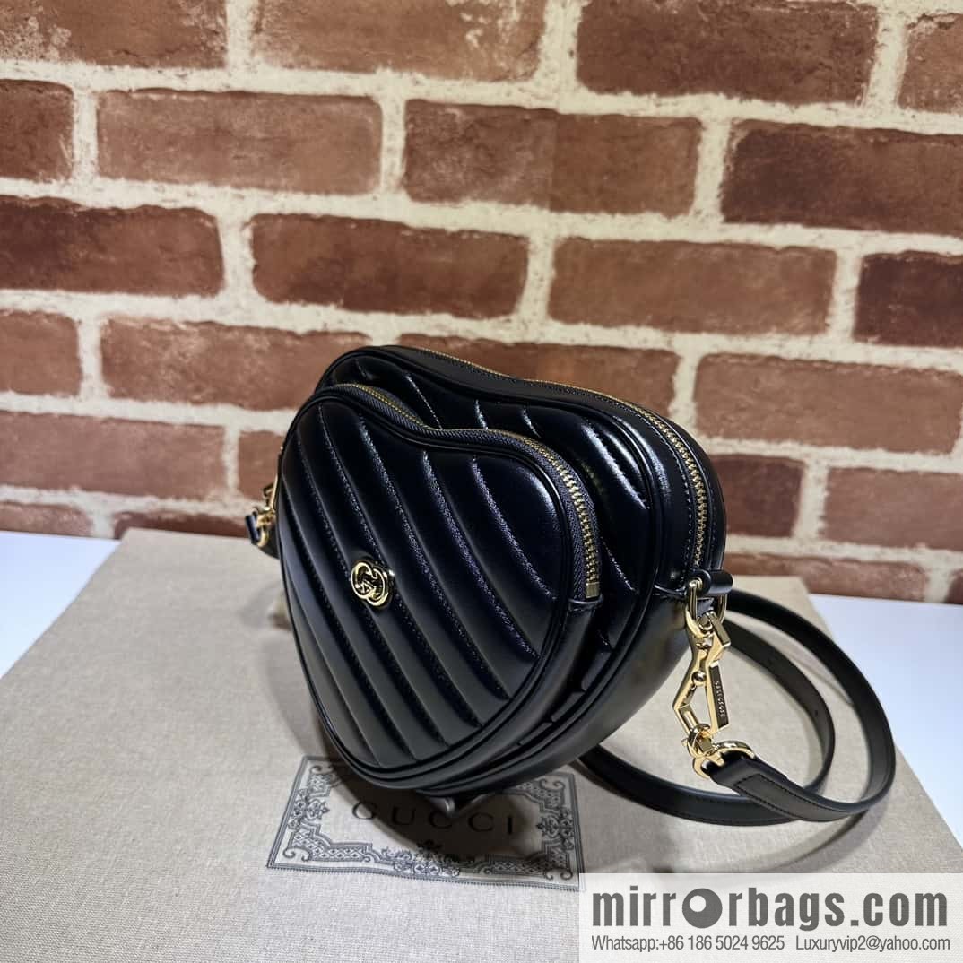 GUCCI Gucci interlocking double G mini heart shoulder backpack 721628