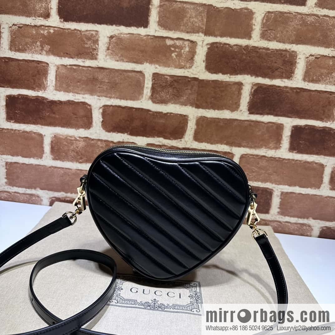 GUCCI Gucci interlocking double G mini heart shoulder backpack 721628