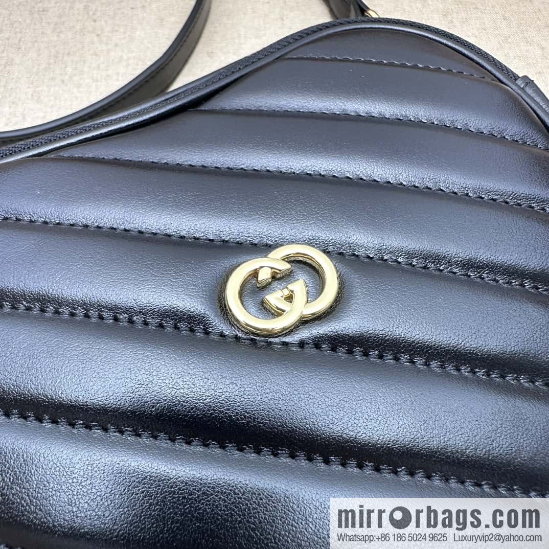 GUCCI Gucci interlocking double G mini heart shoulder backpack 721628