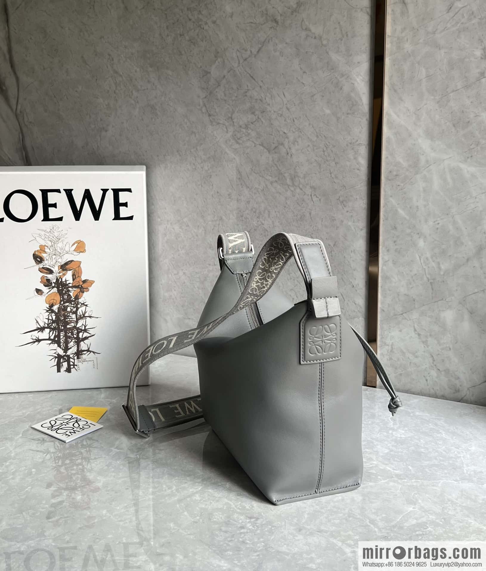 LOEWE Mens Cubi shoulder crossbody bag 0689 grey