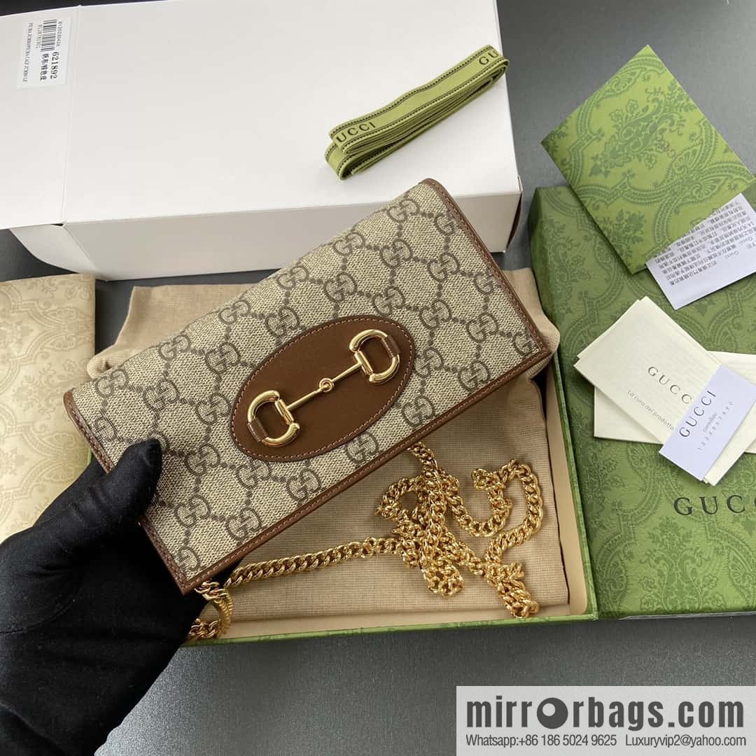 GUCCI Horsebit 1955 series chain strap wallet 621892 92TCG 8563