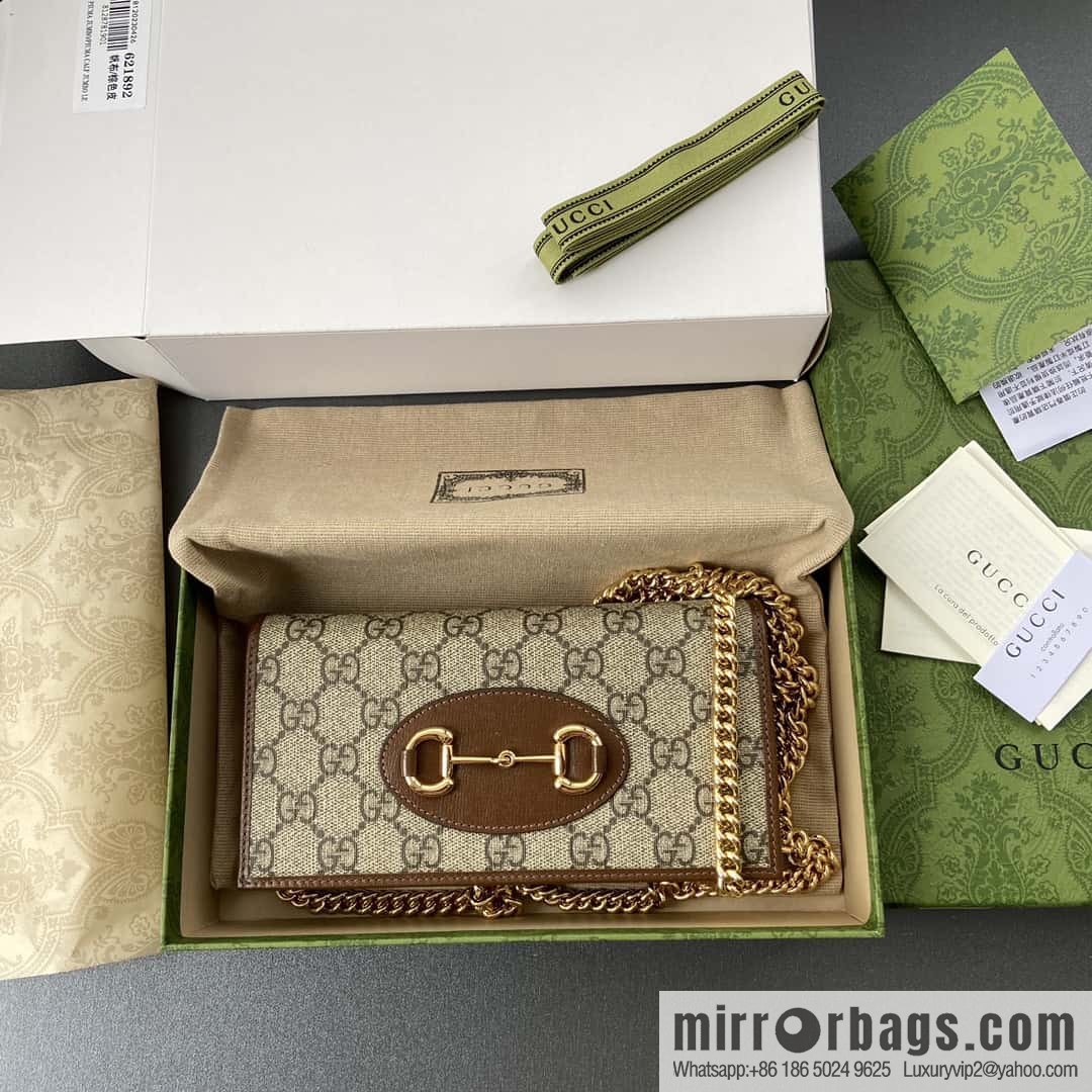 GUCCI Horsebit 1955 series chain strap wallet 621892 92TCG 8563