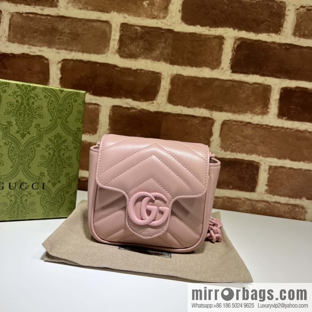 GUCCI Gucci GG Marmont Series Quilted Fanny Packs 739599