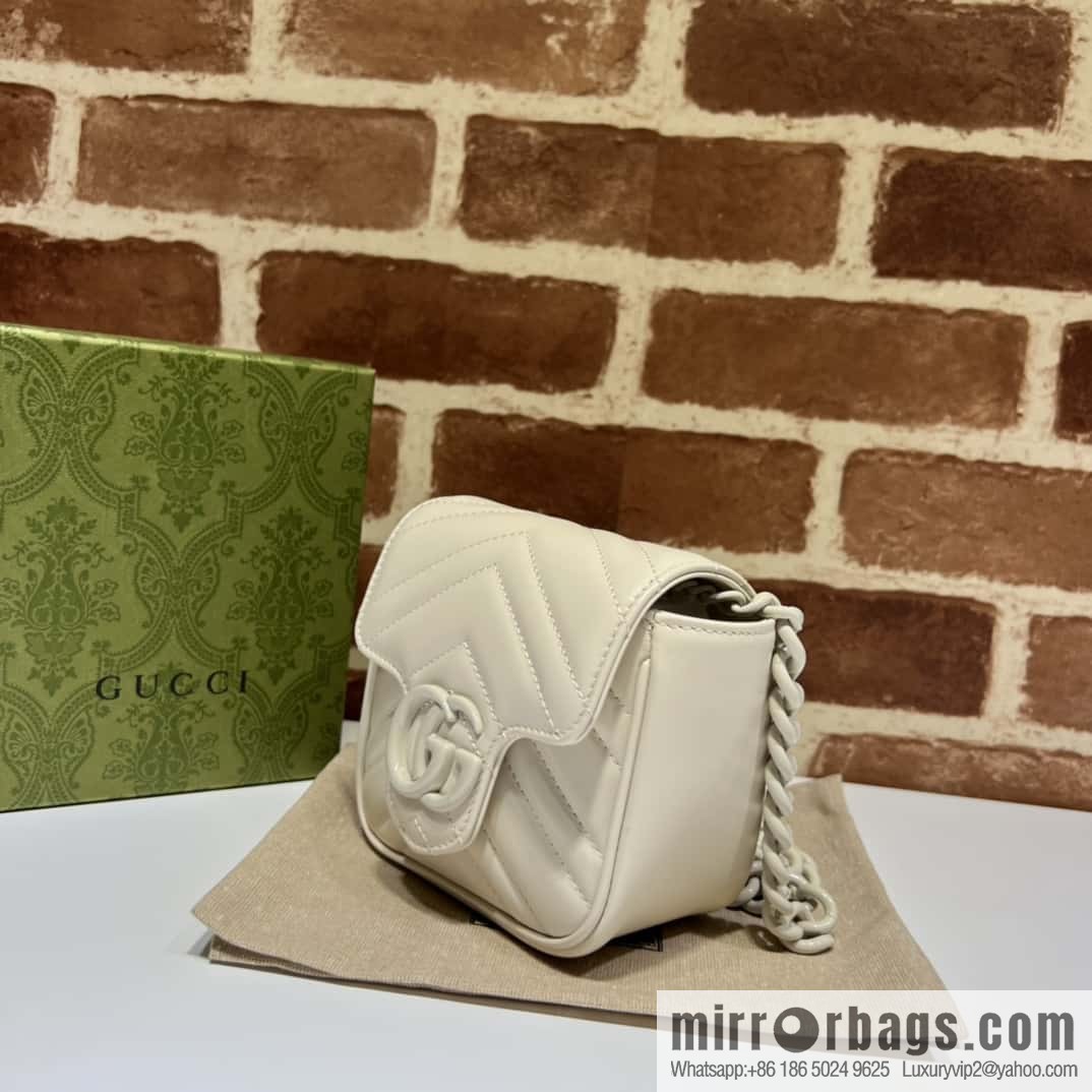 GUCCI Gucci GG Marmont Series Quilted Fanny Packs 739599