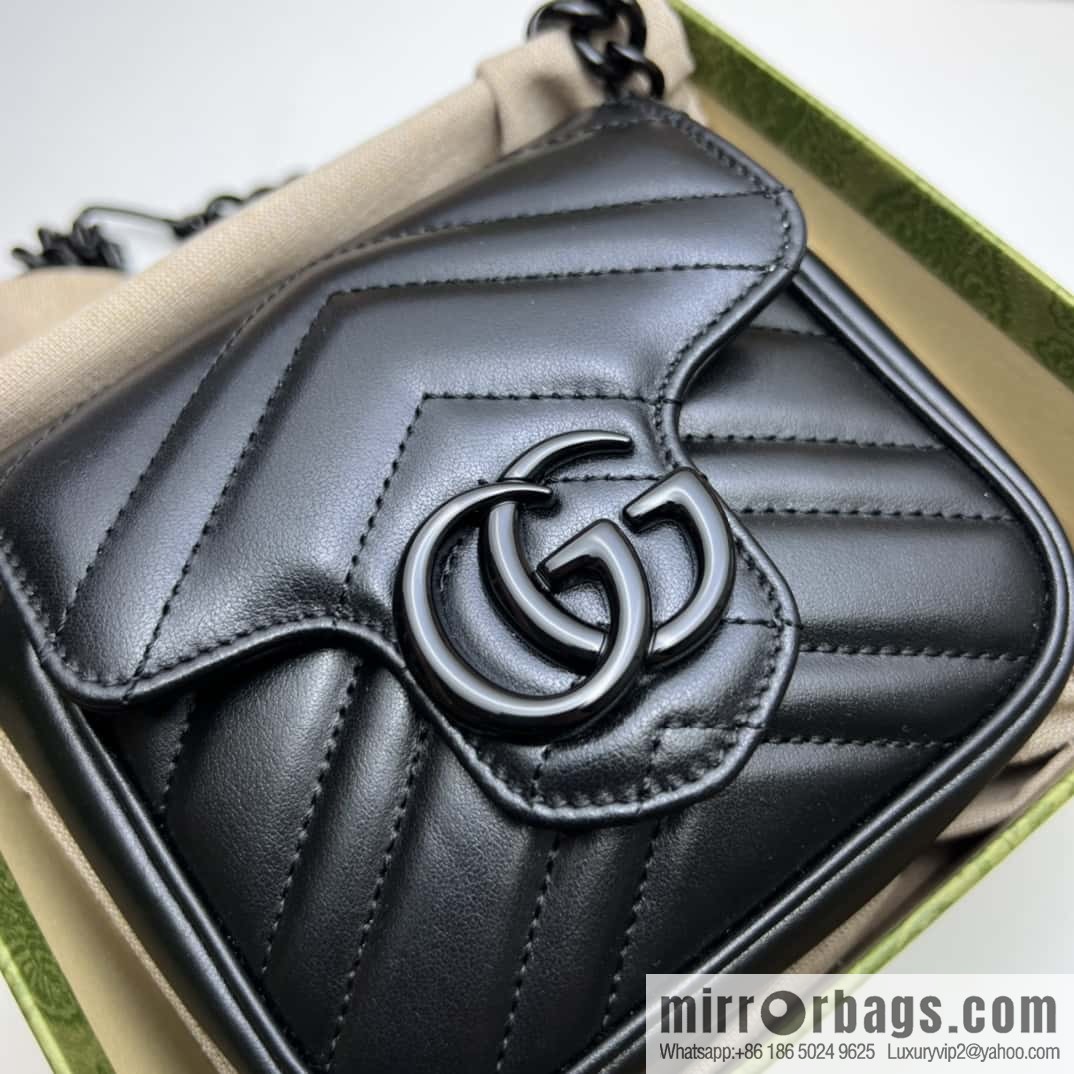 GUCCI Gucci GG Marmont Series Quilted Fanny Packs 739599