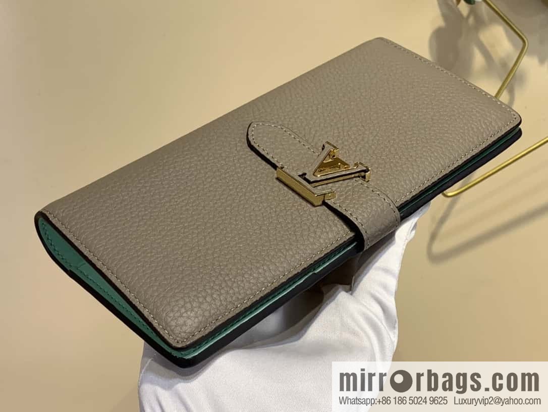 LV M81367 VERTICAL wallet