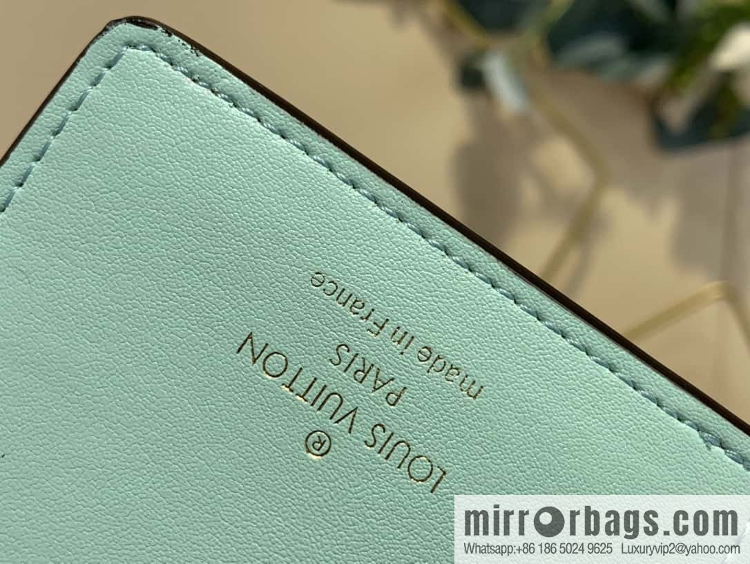 LV M81367 VERTICAL wallet