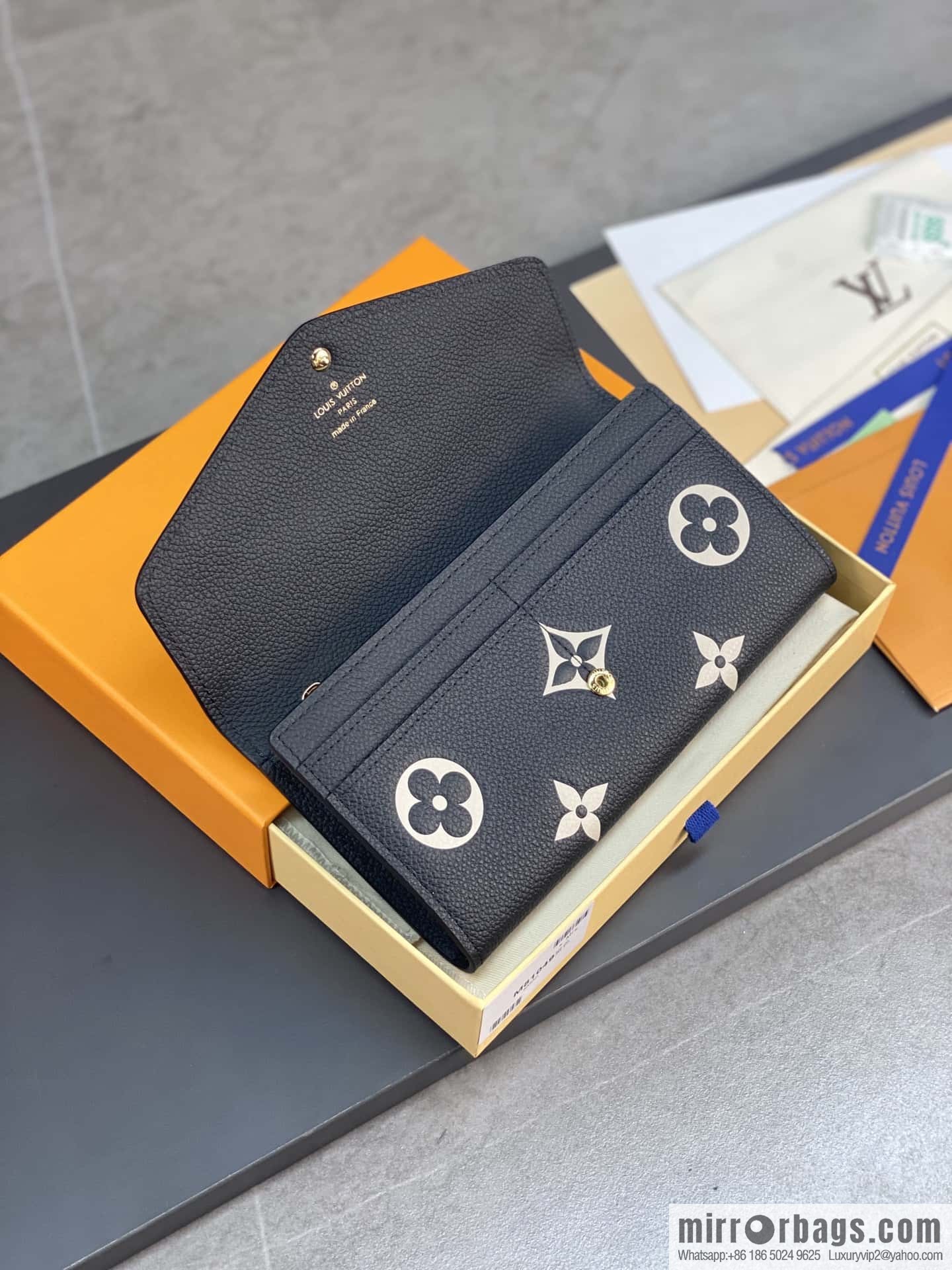 LV M80496 Sarah Wallet