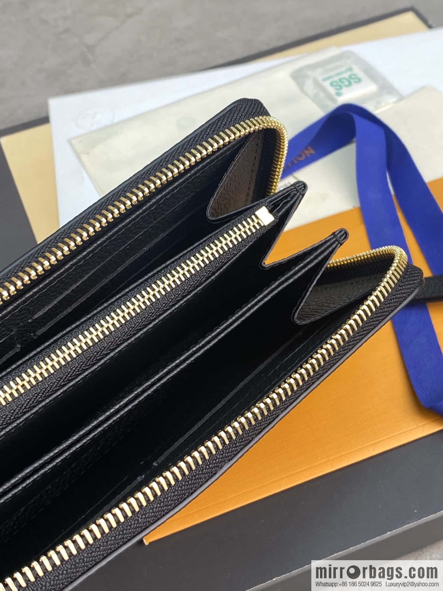 LV M80481 Zippy Wallet