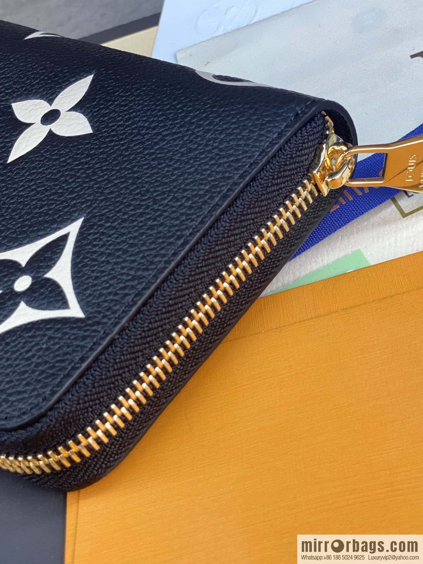 LV M80481 Zippy Wallet