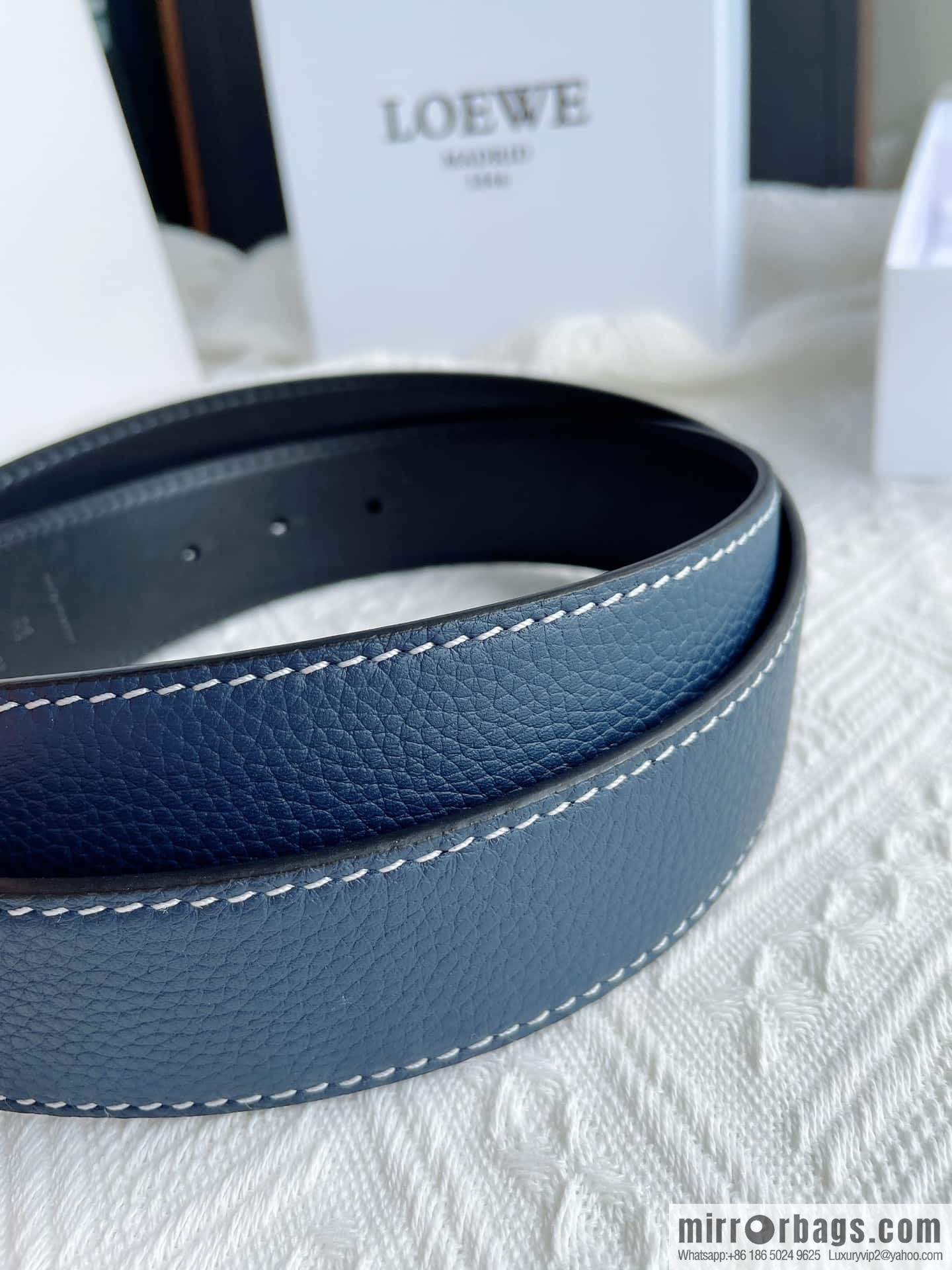 LOEWE, logo metal buckle retro double-sided cowhide belt 4.0