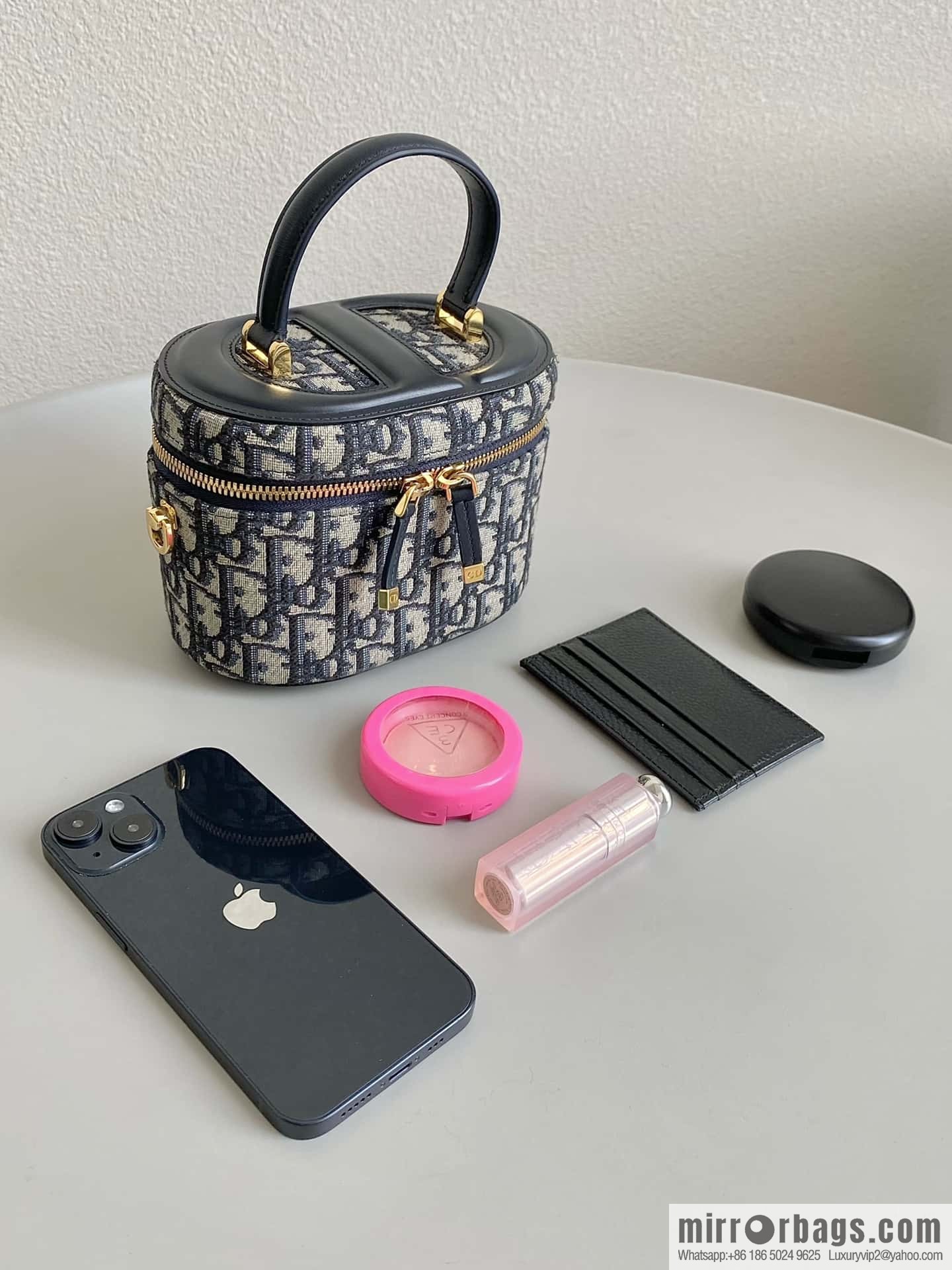 DIOR S CD SIGNATURE VANITY S2203UTZQ_M928