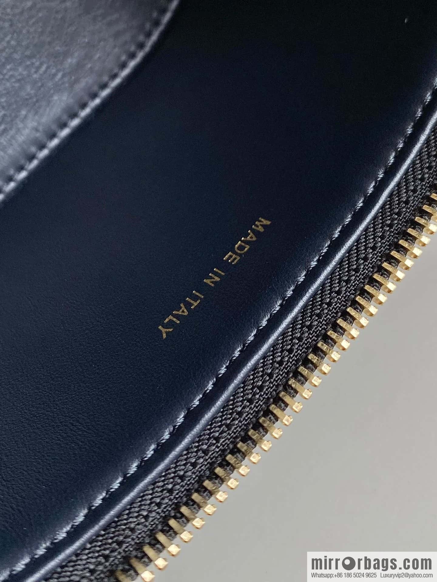 DIOR S CD SIGNATURE VANITY S2203UTZQ_M928