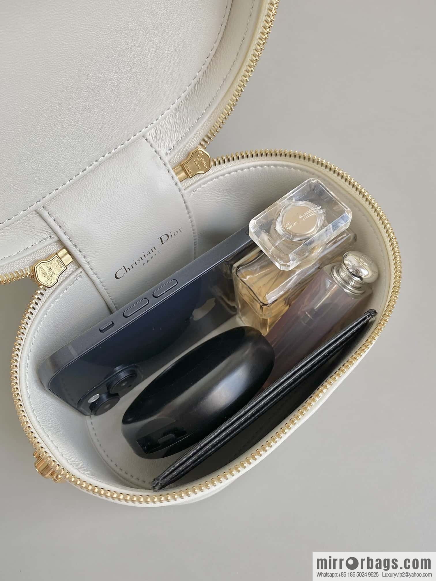 DIOR S CD SIGNATURE VANITY S2203UMFV_M030