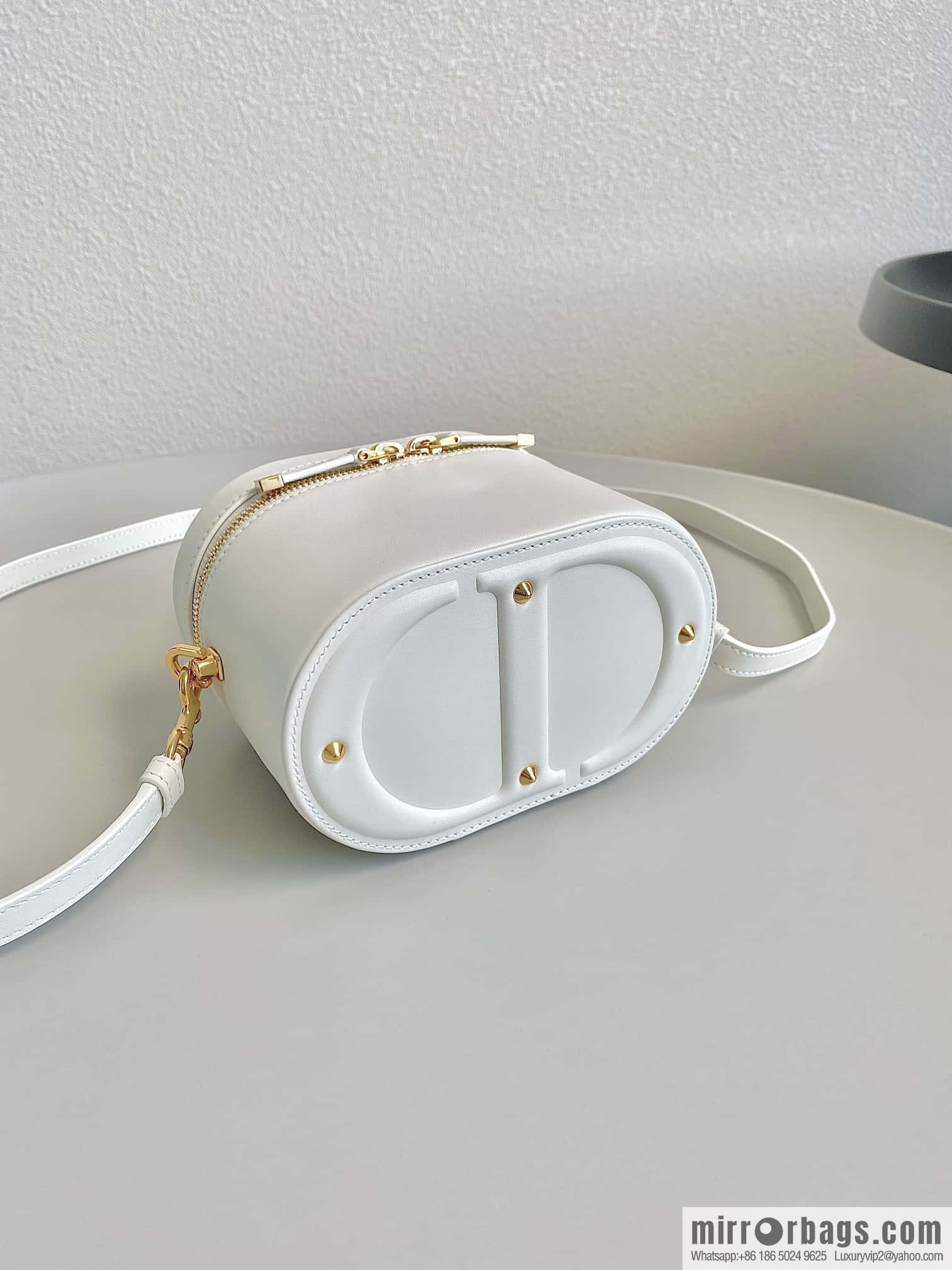 DIOR S CD SIGNATURE VANITY S2203UMFV_M030