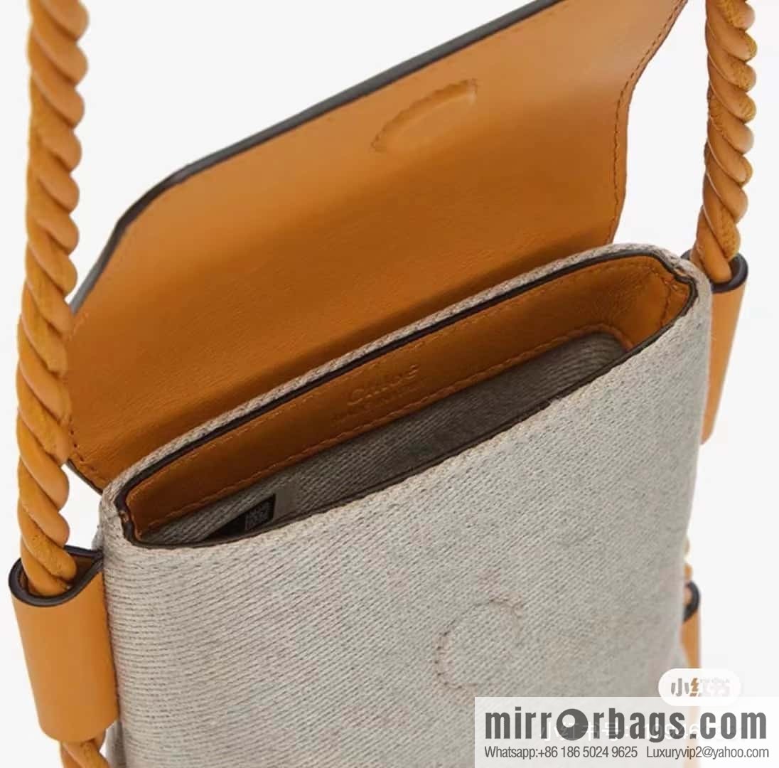 Chloe key X mobile phone bag, yellow cloth.