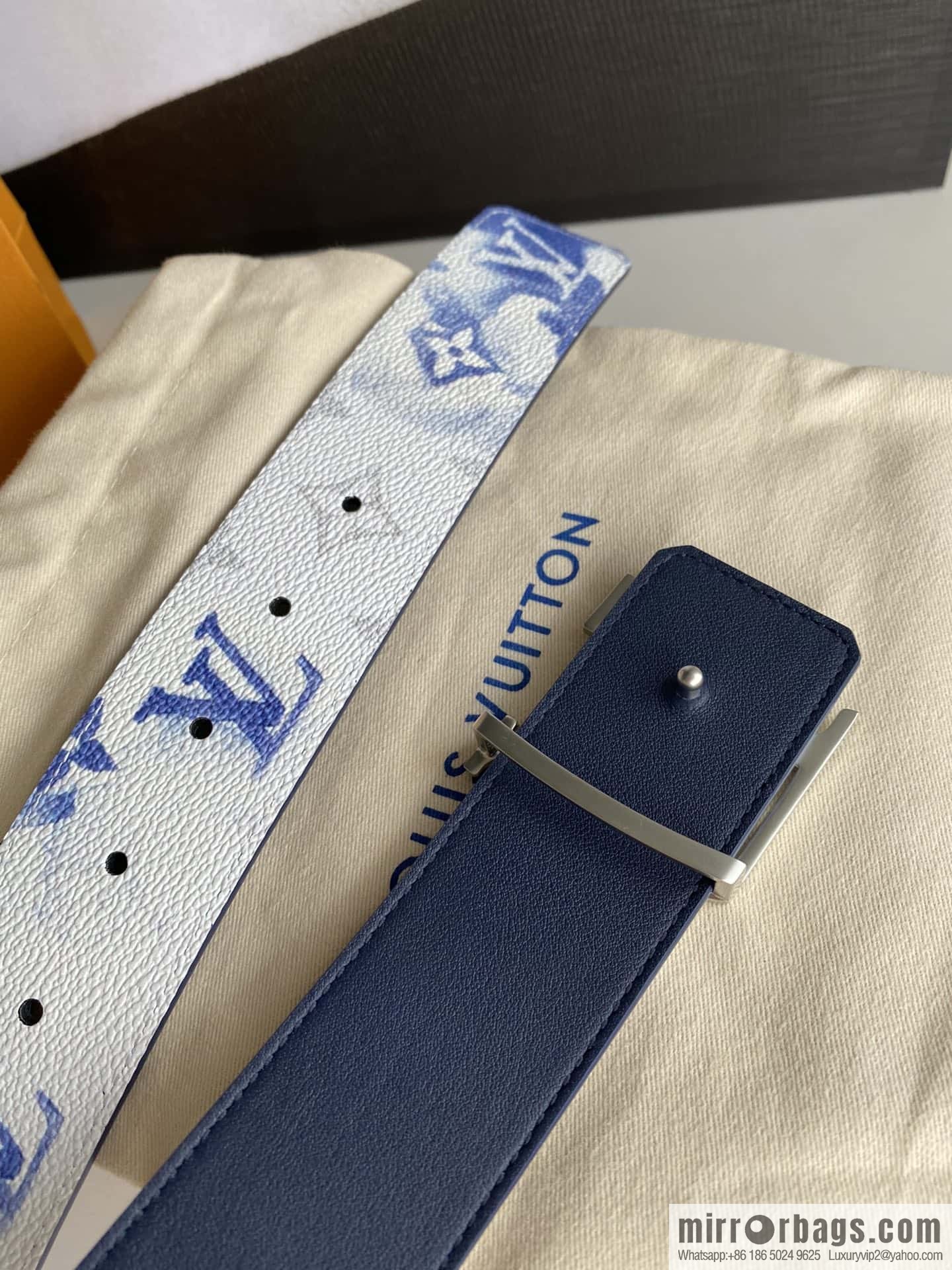LV/Louis Vuitton Monogran pattern on canvas SHAPE 40mm double-sided belt
