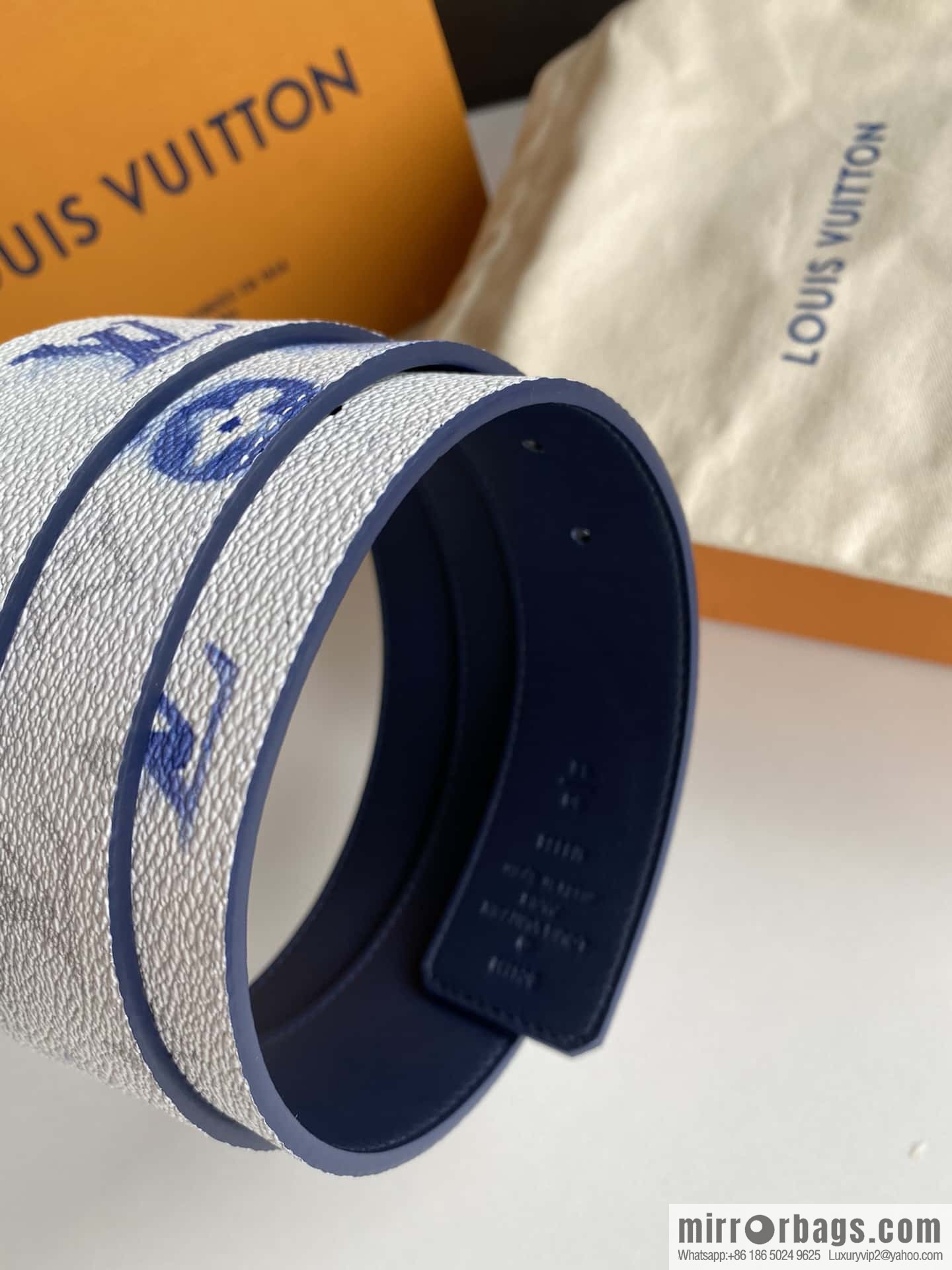 LV/Louis Vuitton Monogran pattern on canvas SHAPE 40mm double-sided belt