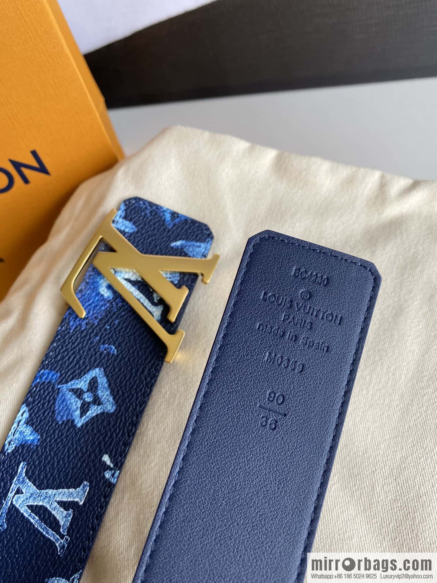 LV/Louis Vuitton Monogran pattern on canvas SHAPE 40mm double-sided belt