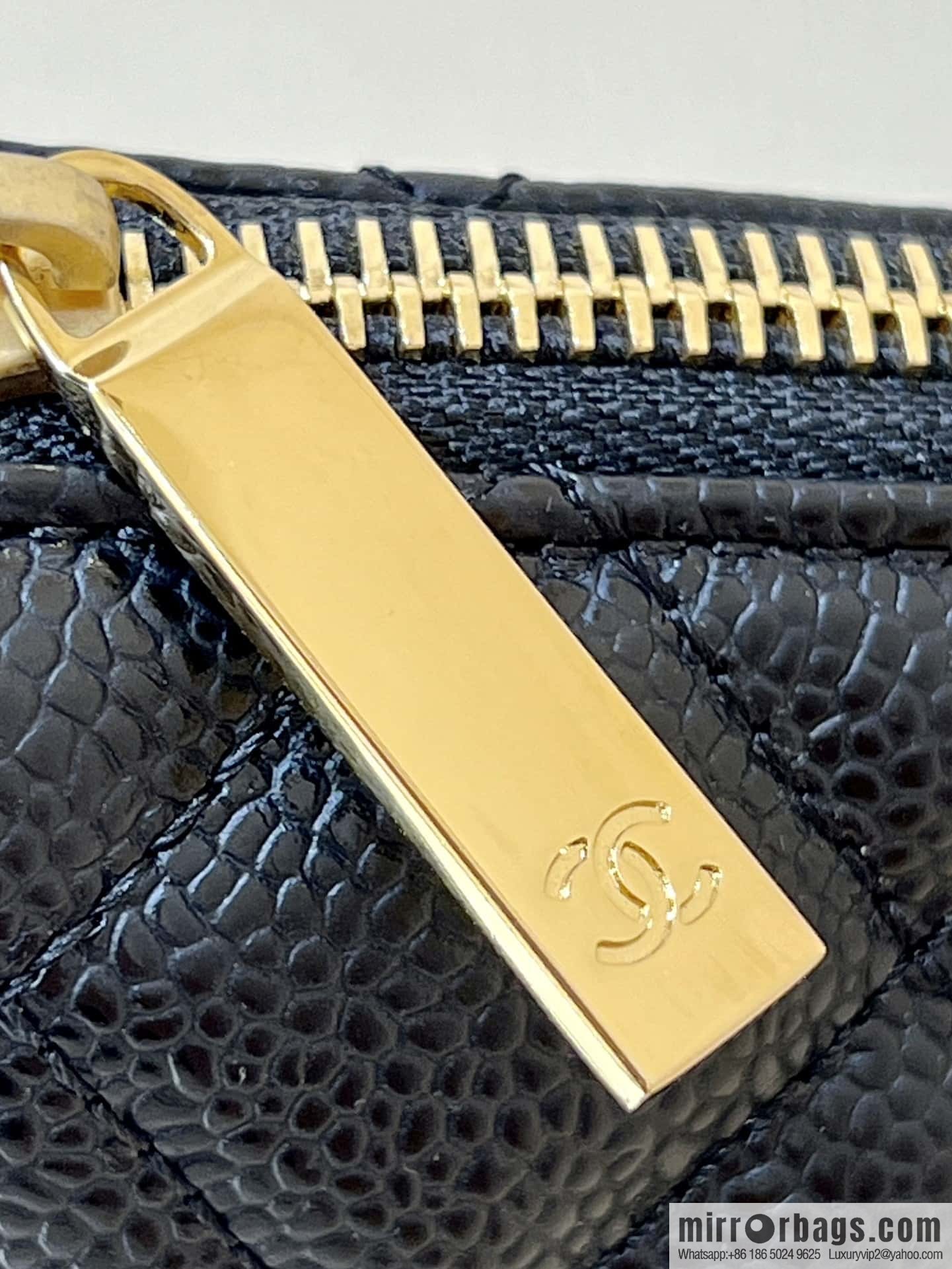 CHANEL CNNe same popular medieval armpit bag A50920 black