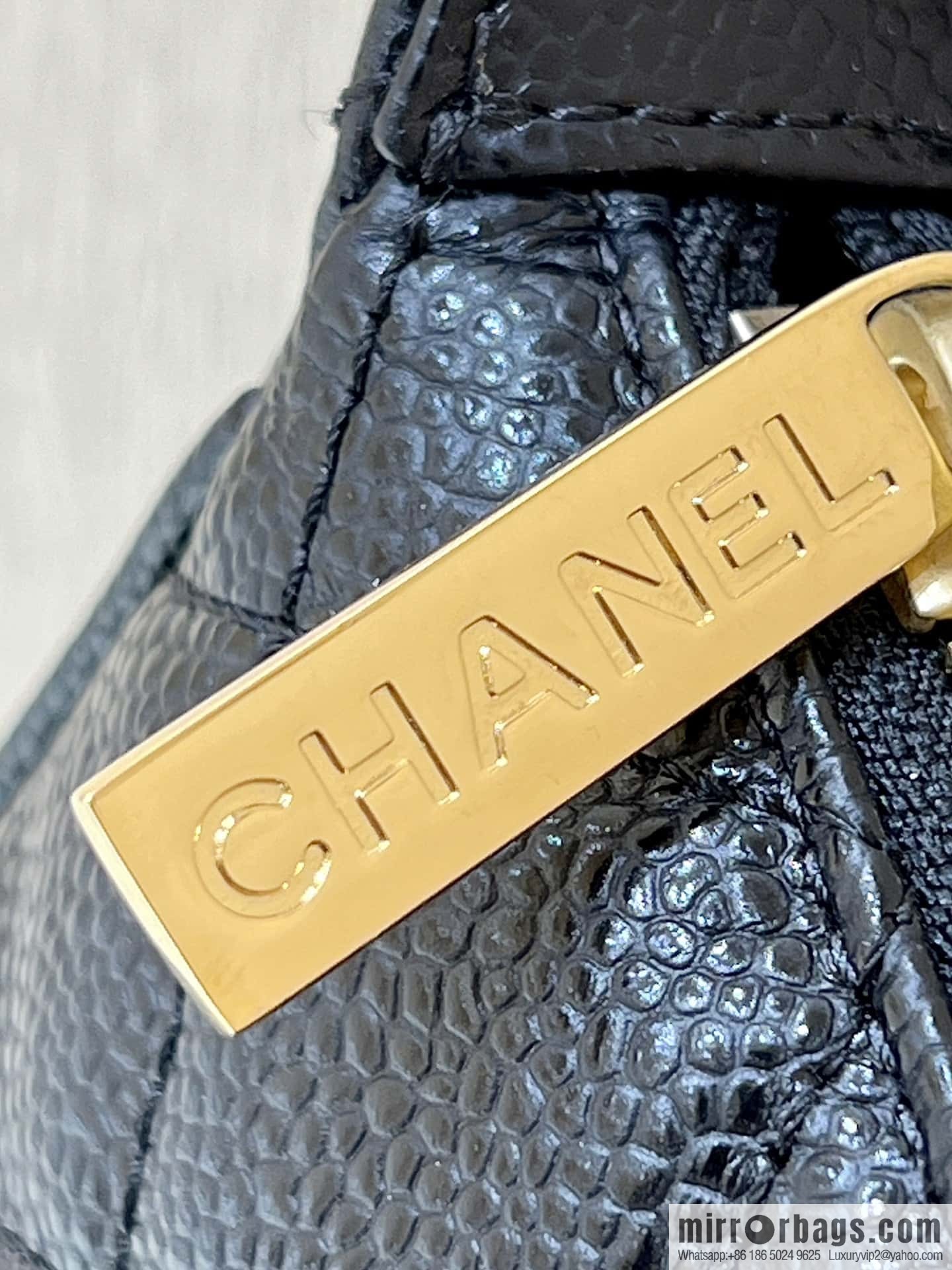 CHANEL CNNe same popular medieval armpit bag A50920 black