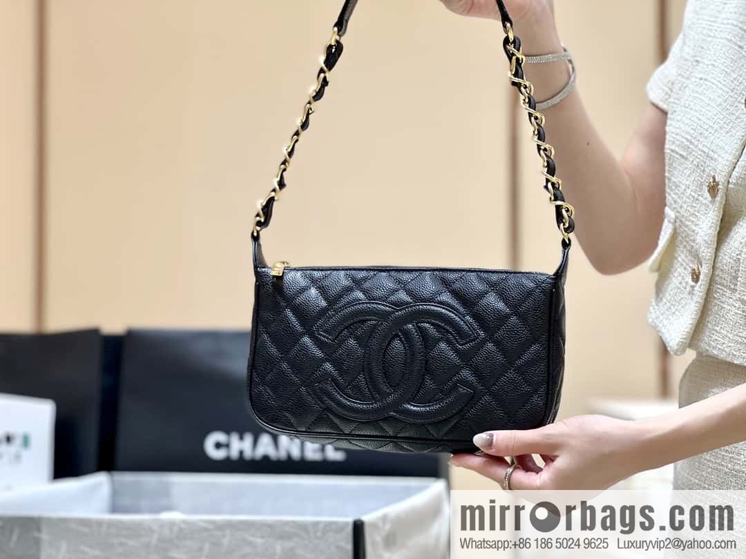 CHANEL CNNe same popular medieval armpit bag A50920 black