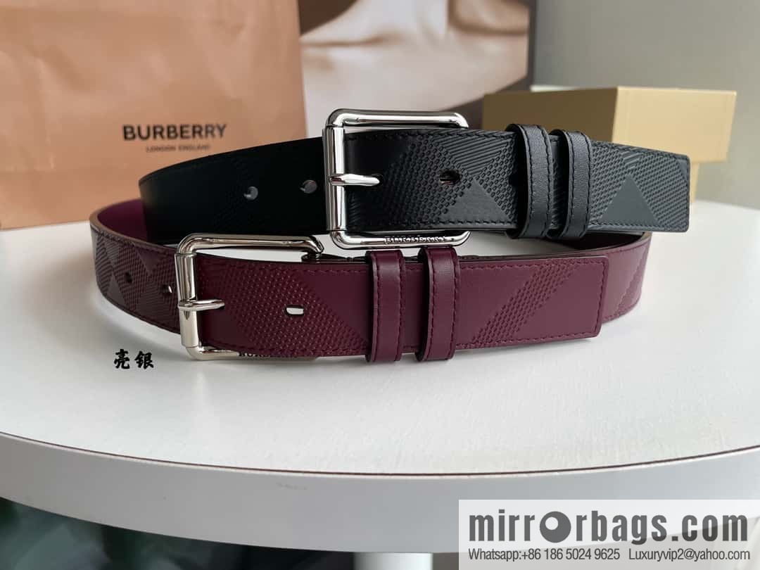 BURBERRY Cowhide Pressed Checkered Men's Pin Buckle Belt