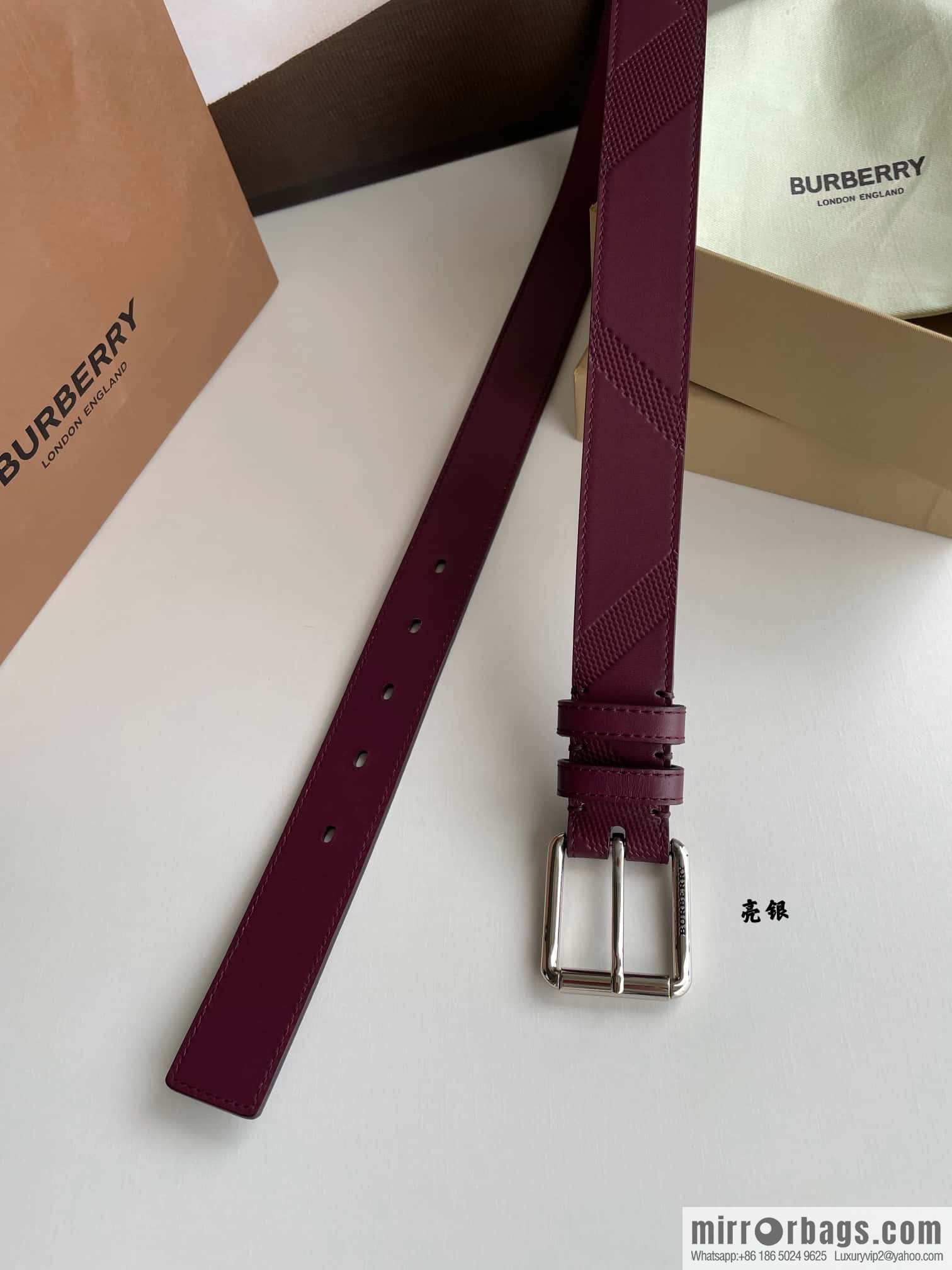 BURBERRY Cowhide Pressed Checkered Men's Pin Buckle Belt