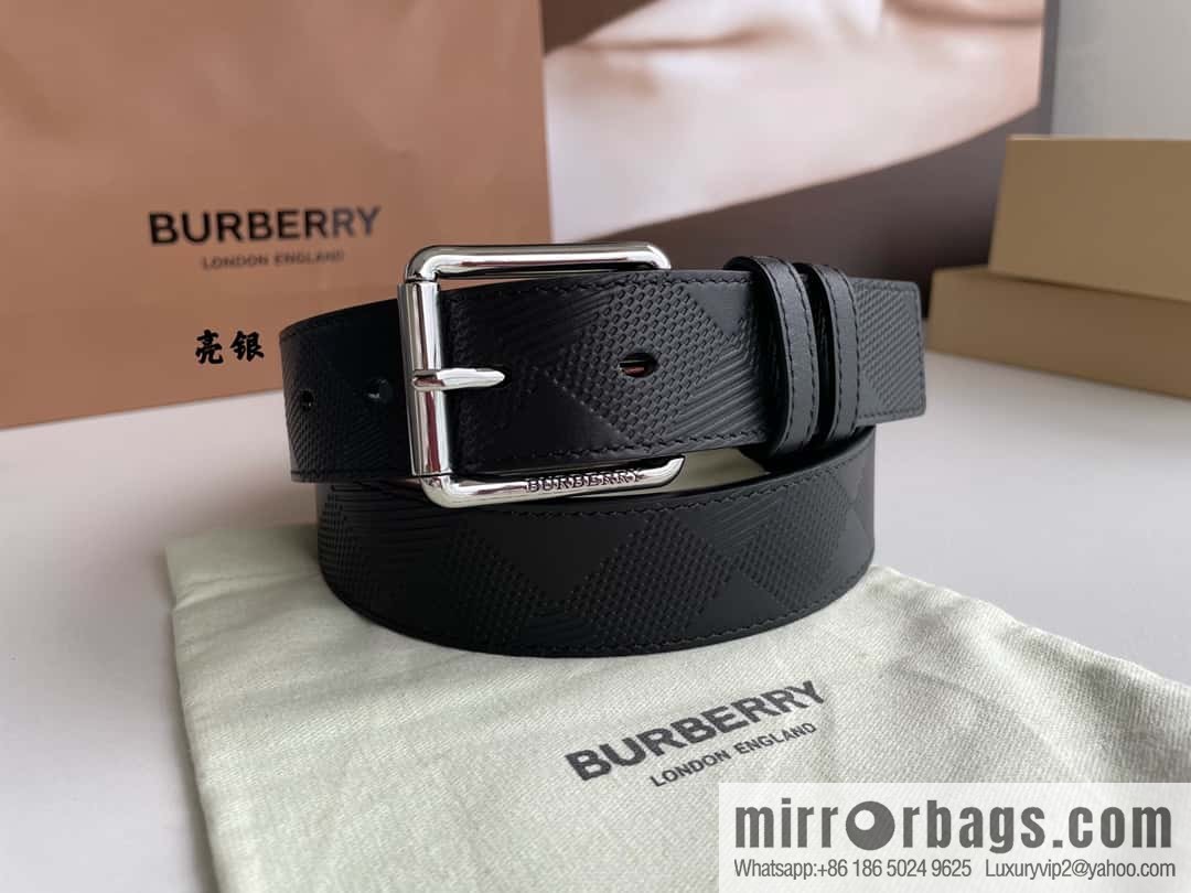 BURBERRY Cowhide Pressed Checkered Men's Pin Buckle Belt