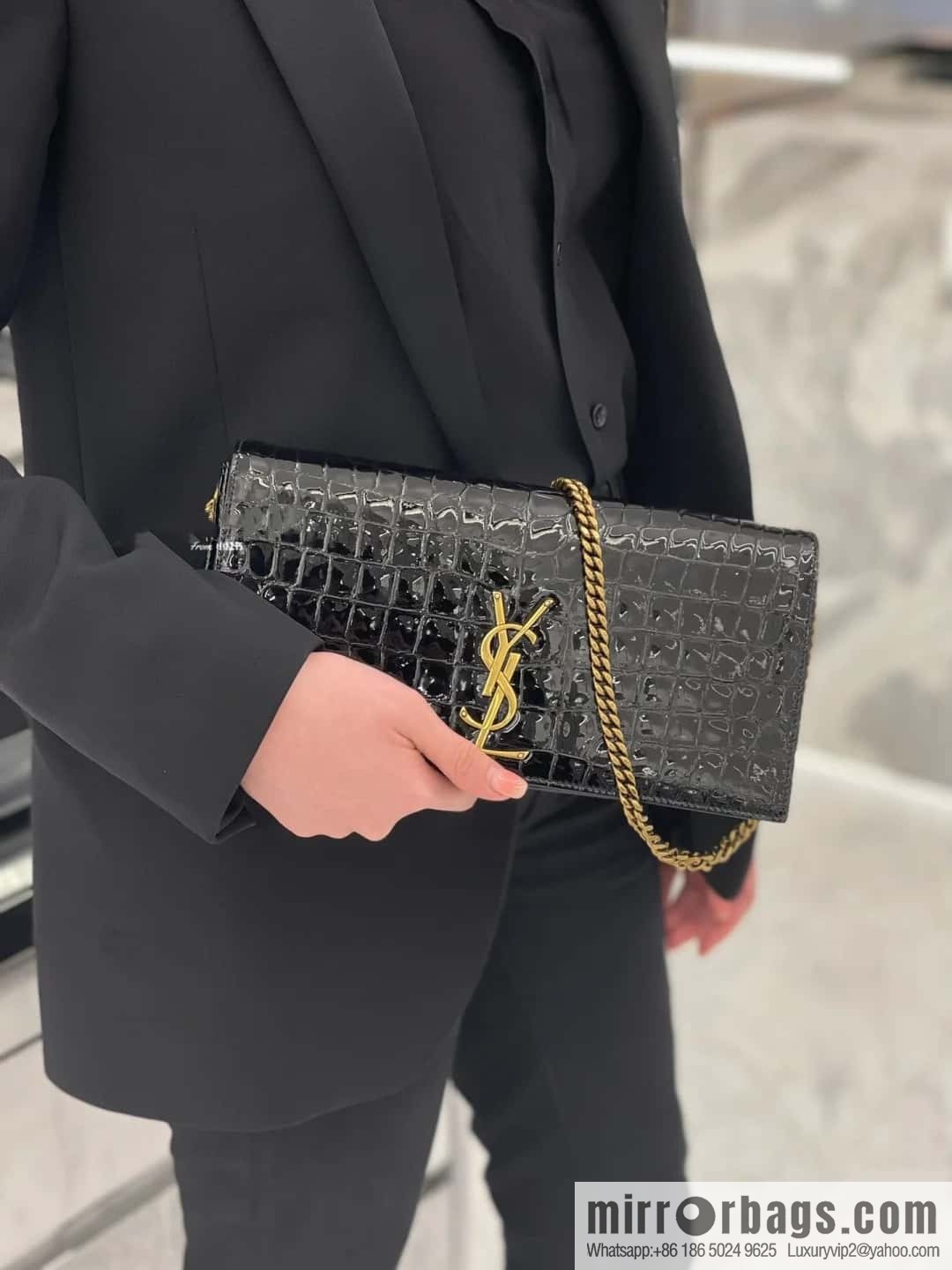 KATE 99 imported leather stone pattern handbag black stone pattern/gold model: 723660