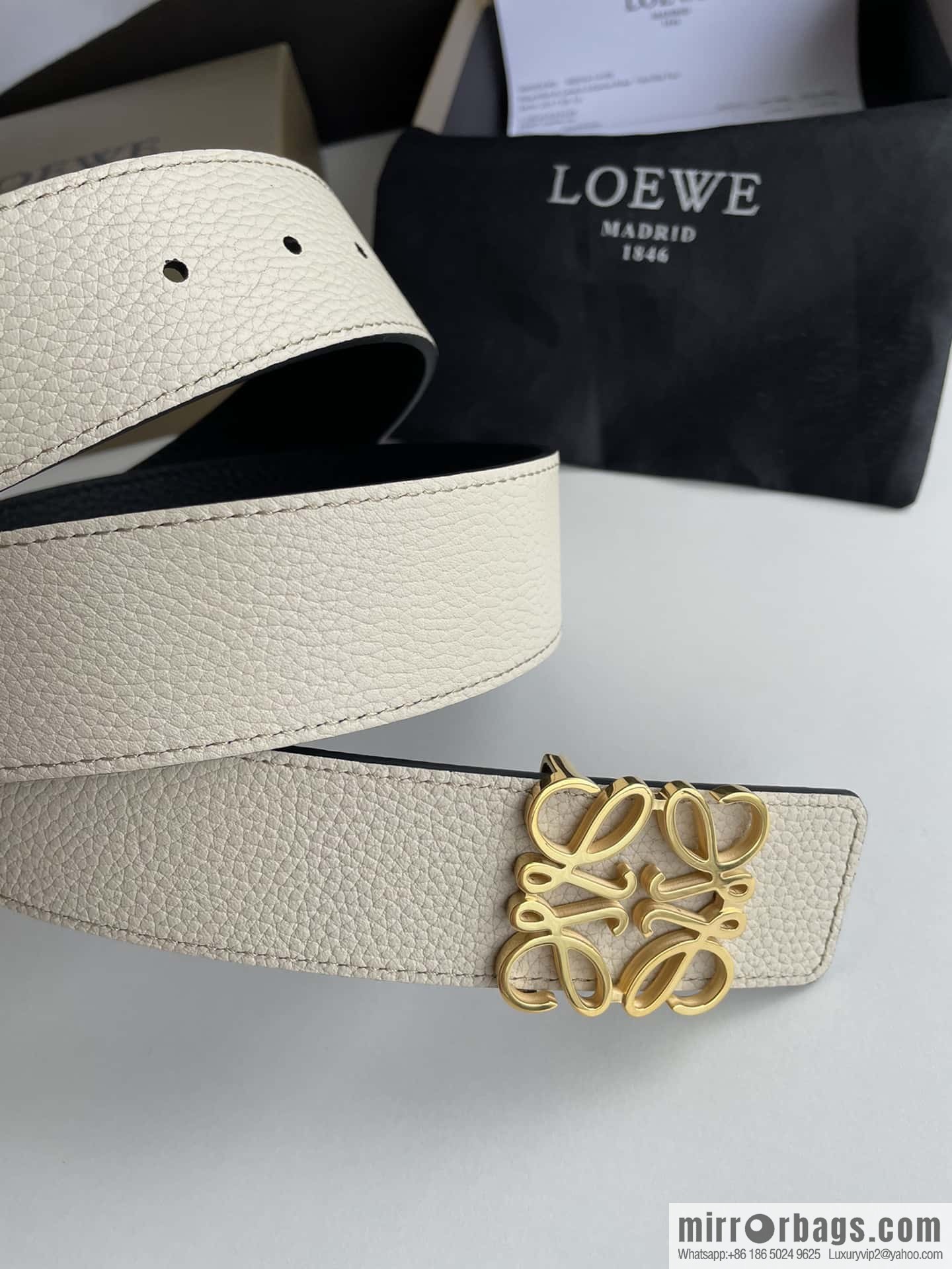 LOEVE Luo Yiwei stainless steel logo pattern metal buckle with the first layer of cowhide double-sided belt 40mm