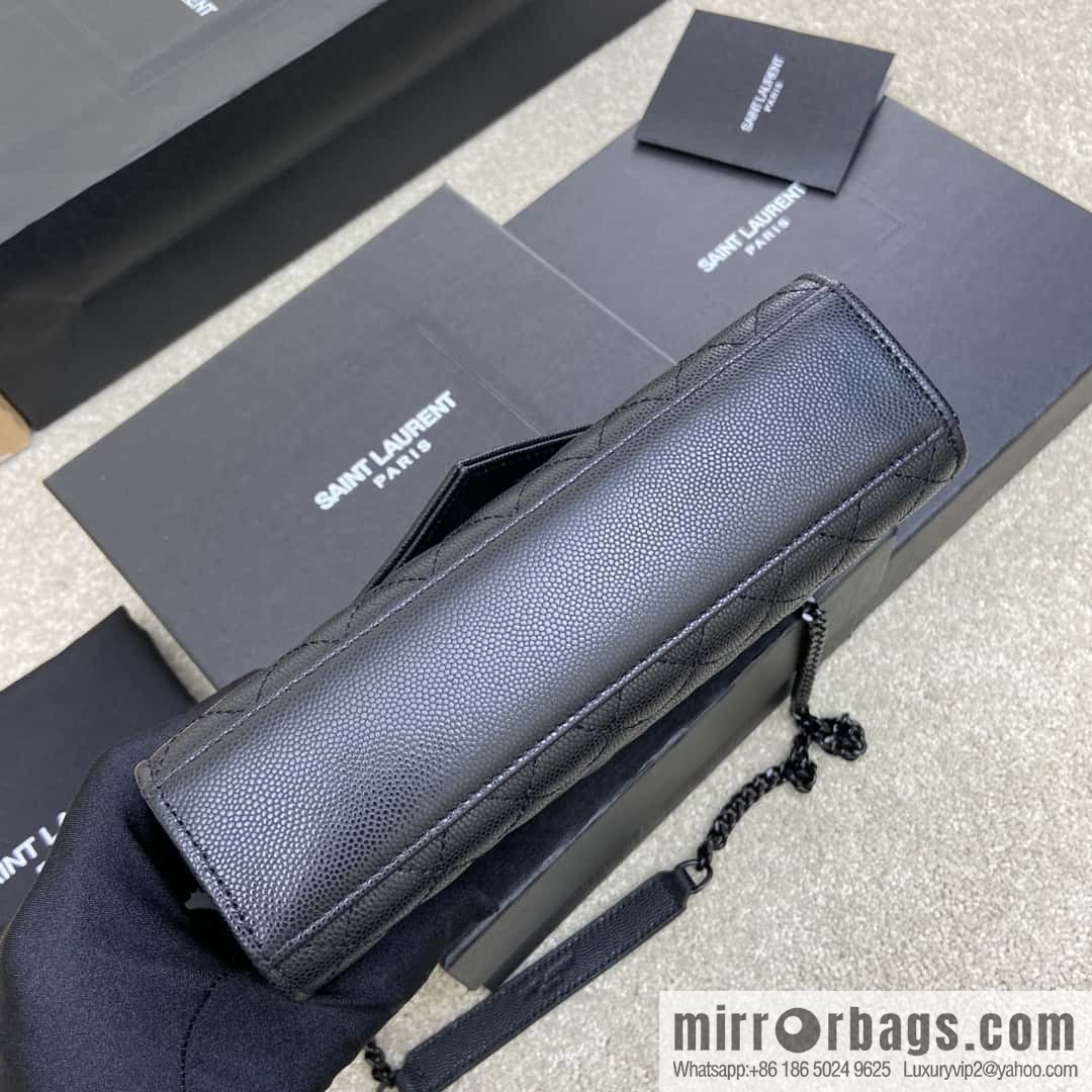 The new Envelope small caviar adopts the top original imported leather caviar pattern black ball pattern model: 600915/black chain