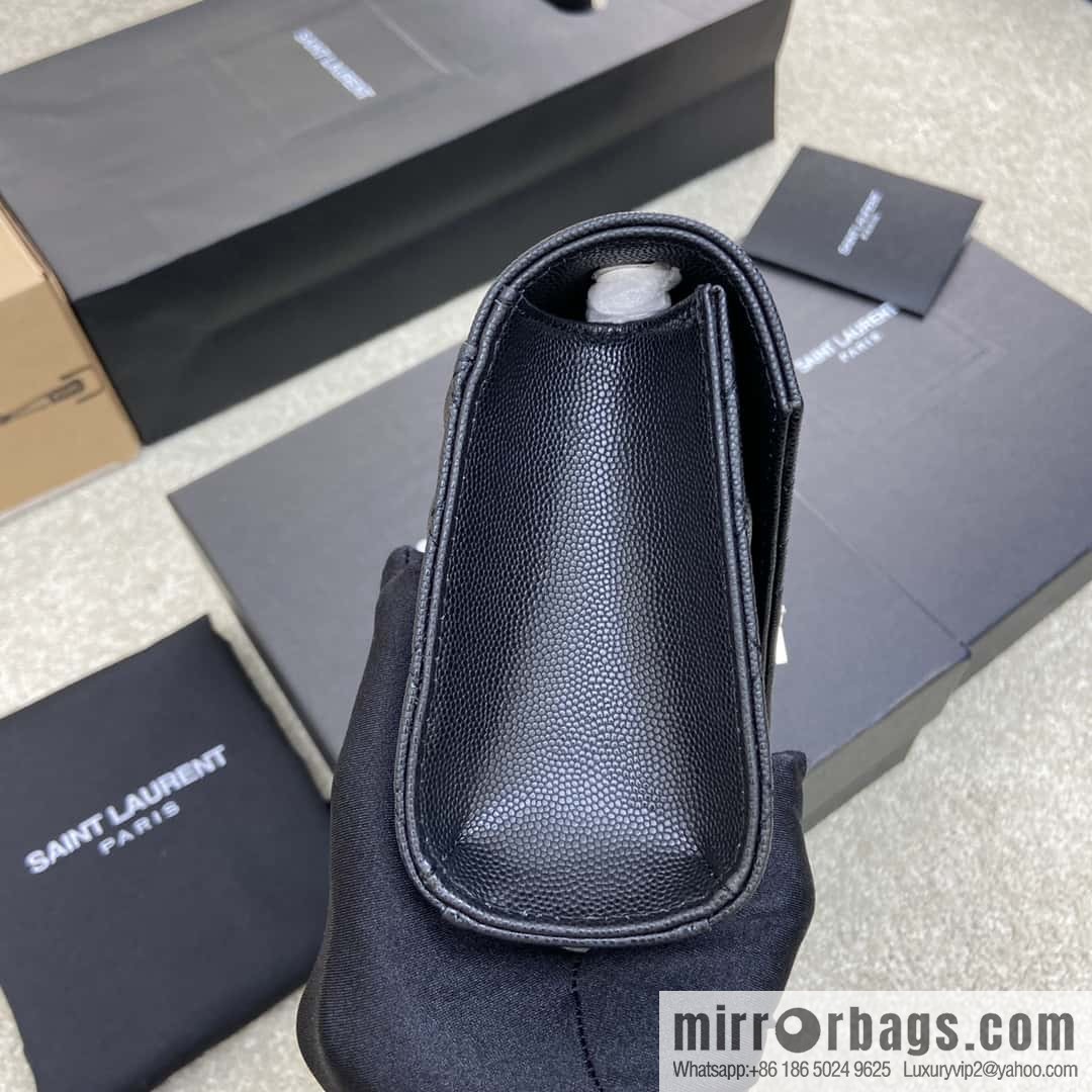 The new Envelope small caviar adopts the top original imported leather caviar pattern black ball pattern model: 600915/silver