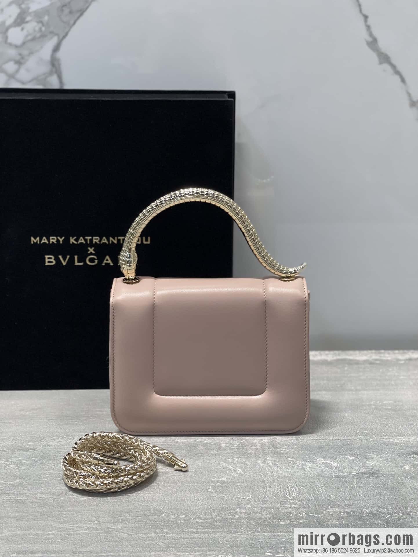 BVLGARI Bulgari small sheepskin snakehead bag Model: 291071