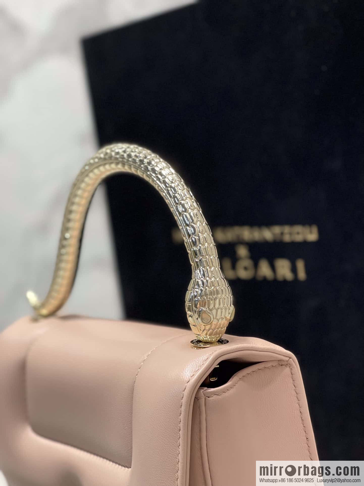 BVLGARI Bulgari small sheepskin snakehead bag Model: 291071